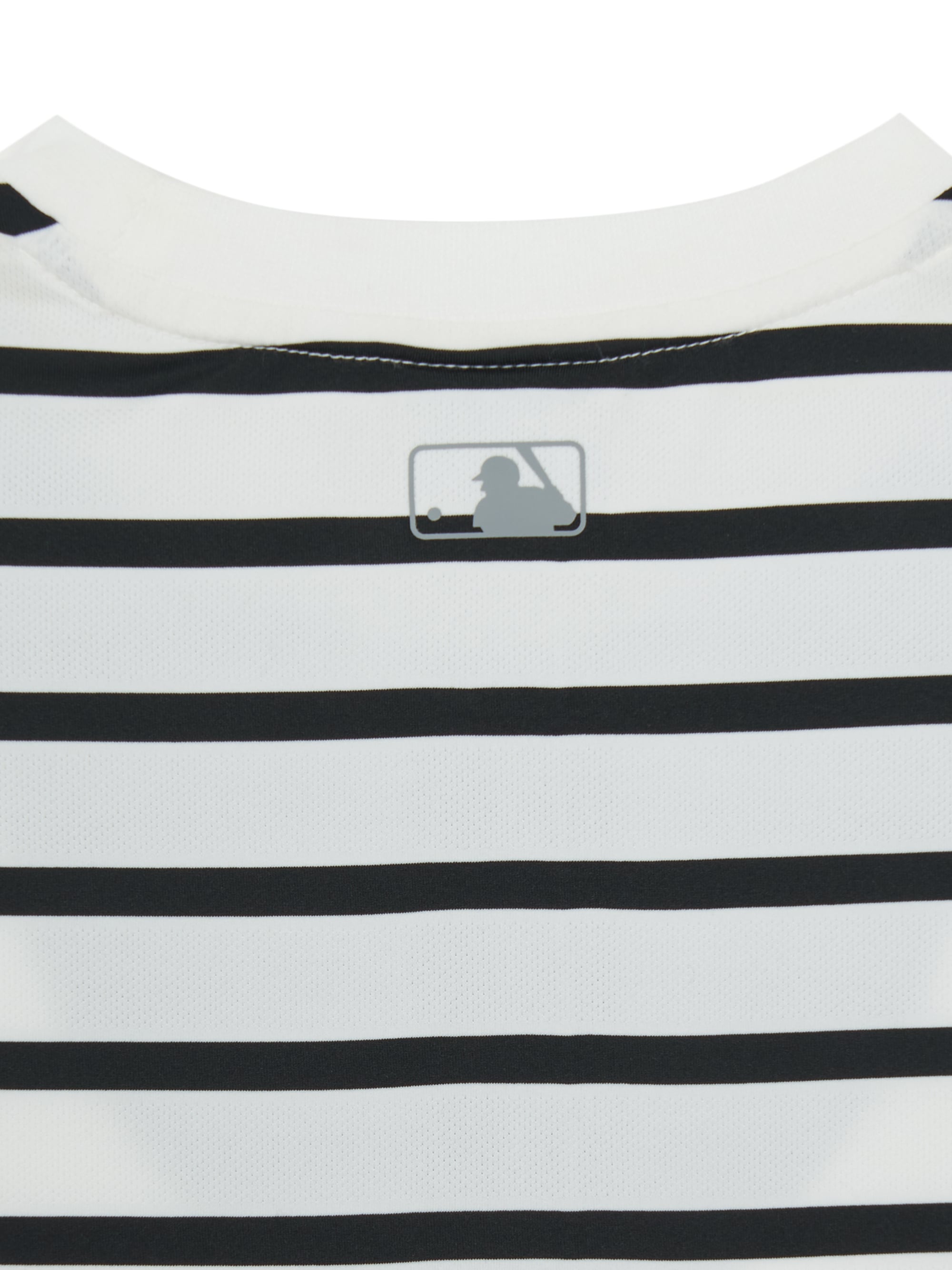 Outdoor Basic Striped T-shirt