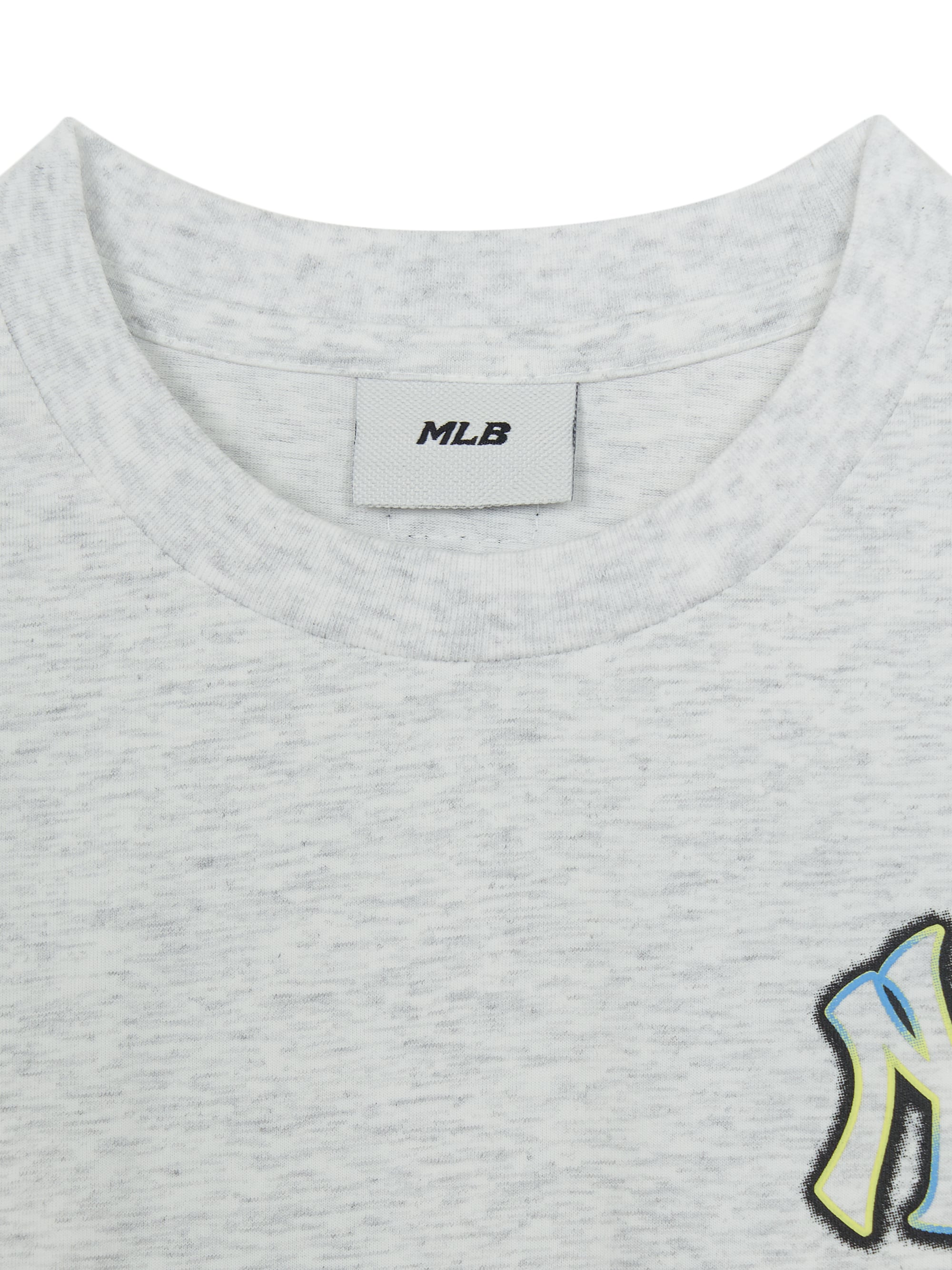 STREET MEGABEAR LINE ARTWORK T-shirt