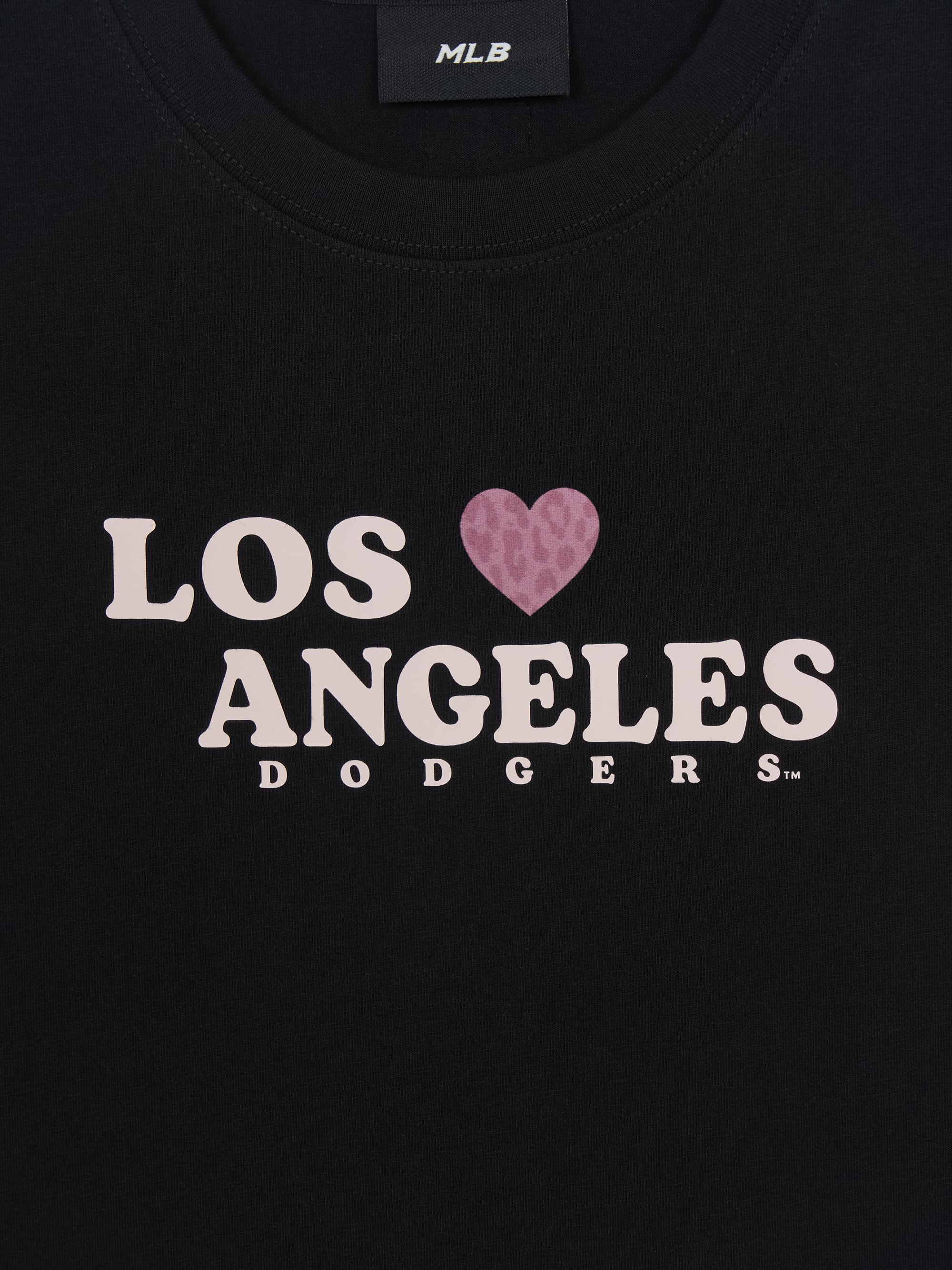 Women's Leopard Heart Lettering Slim Semi Crop T-Shirts