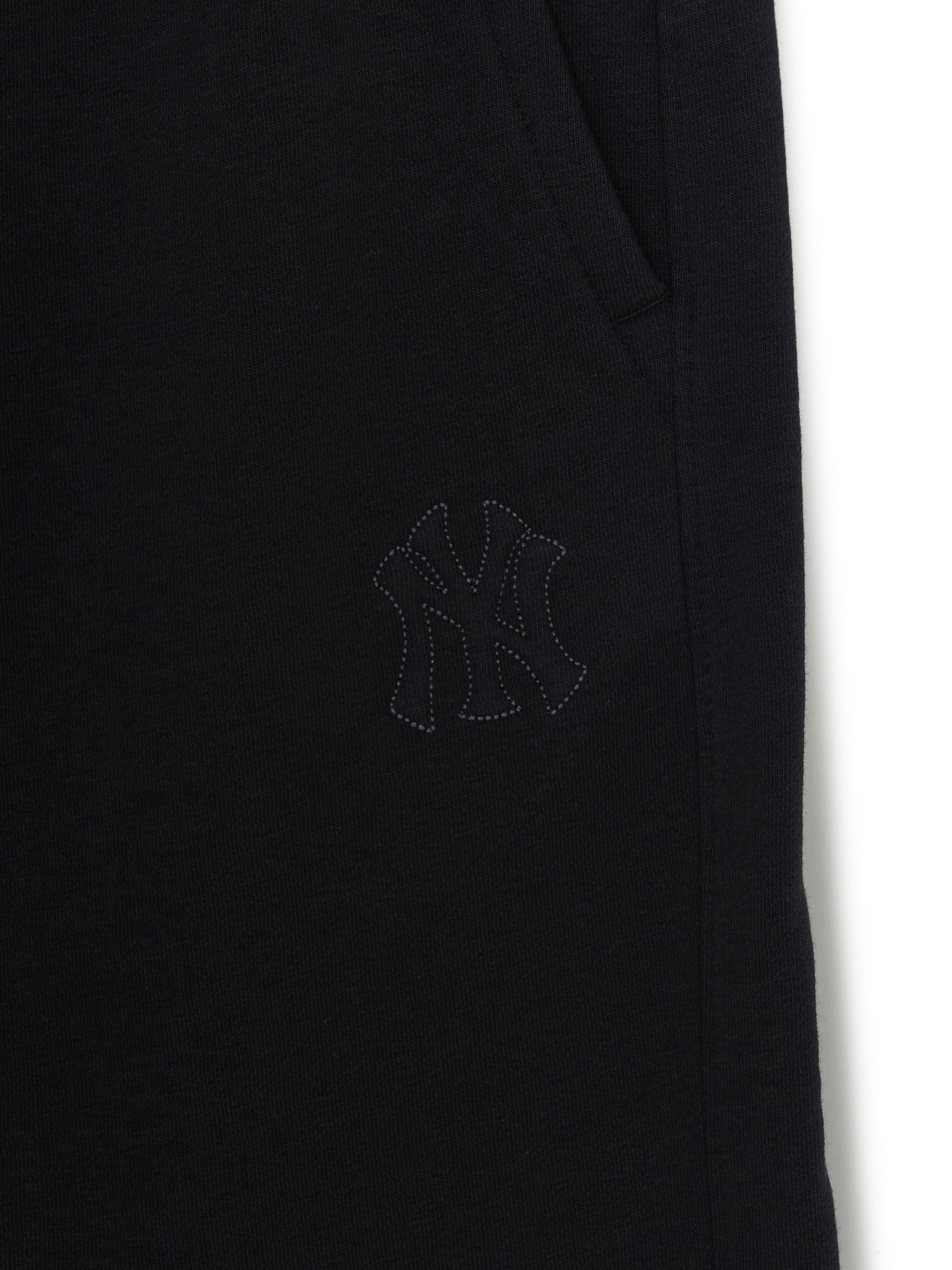 Basic Small Logo Light 9In Shorts