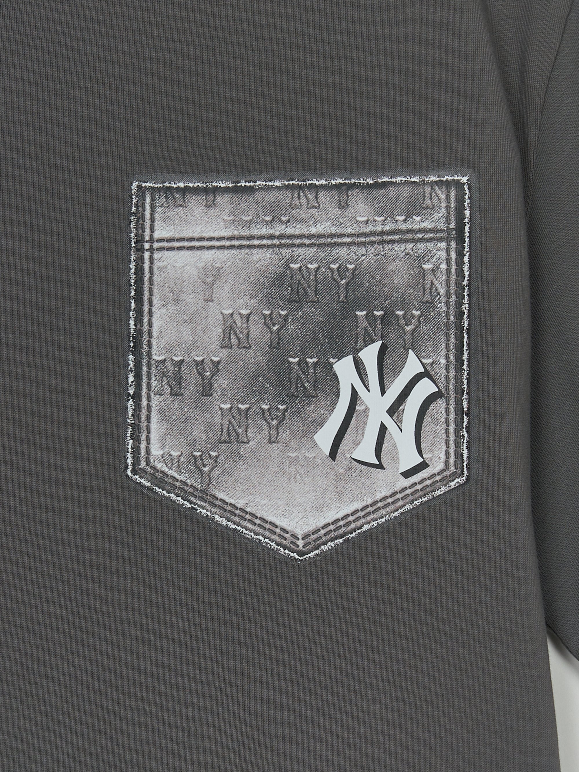 Vintage Monogram Pocket T-shirt
