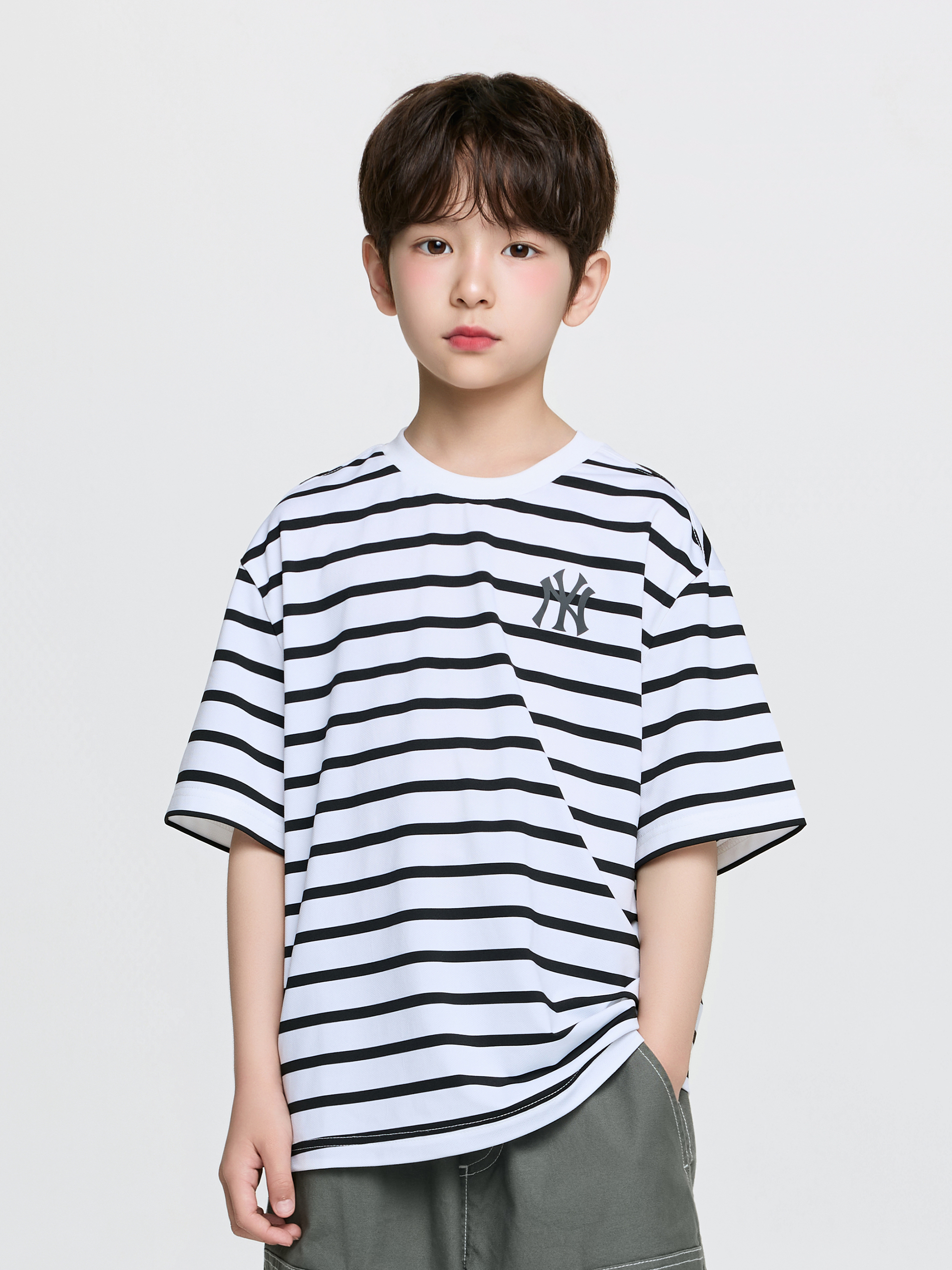 Outdoor Basic Striped T-shirt