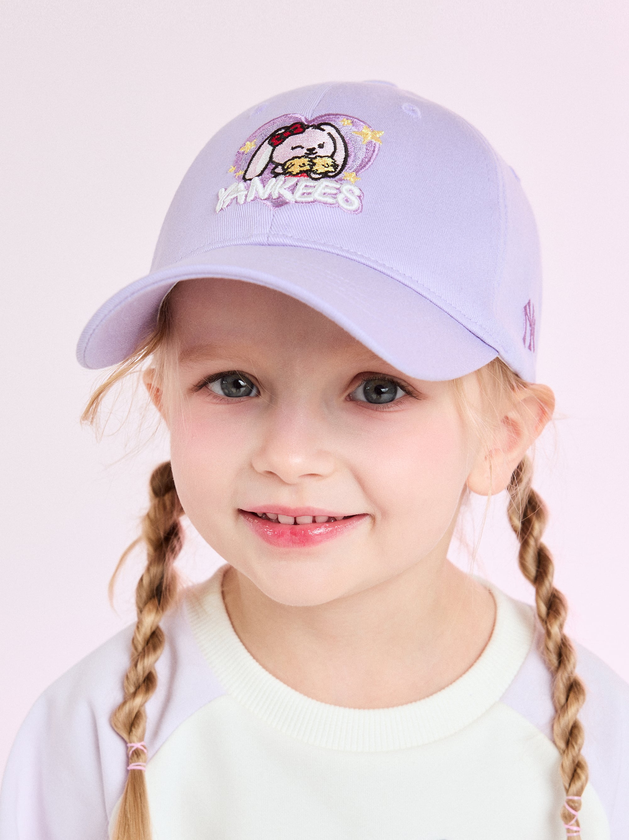 MEGABEAR FRIENDS Girl's Heart Ball Cap