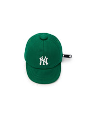 Basic Logo Ballcap Pouch Keyring