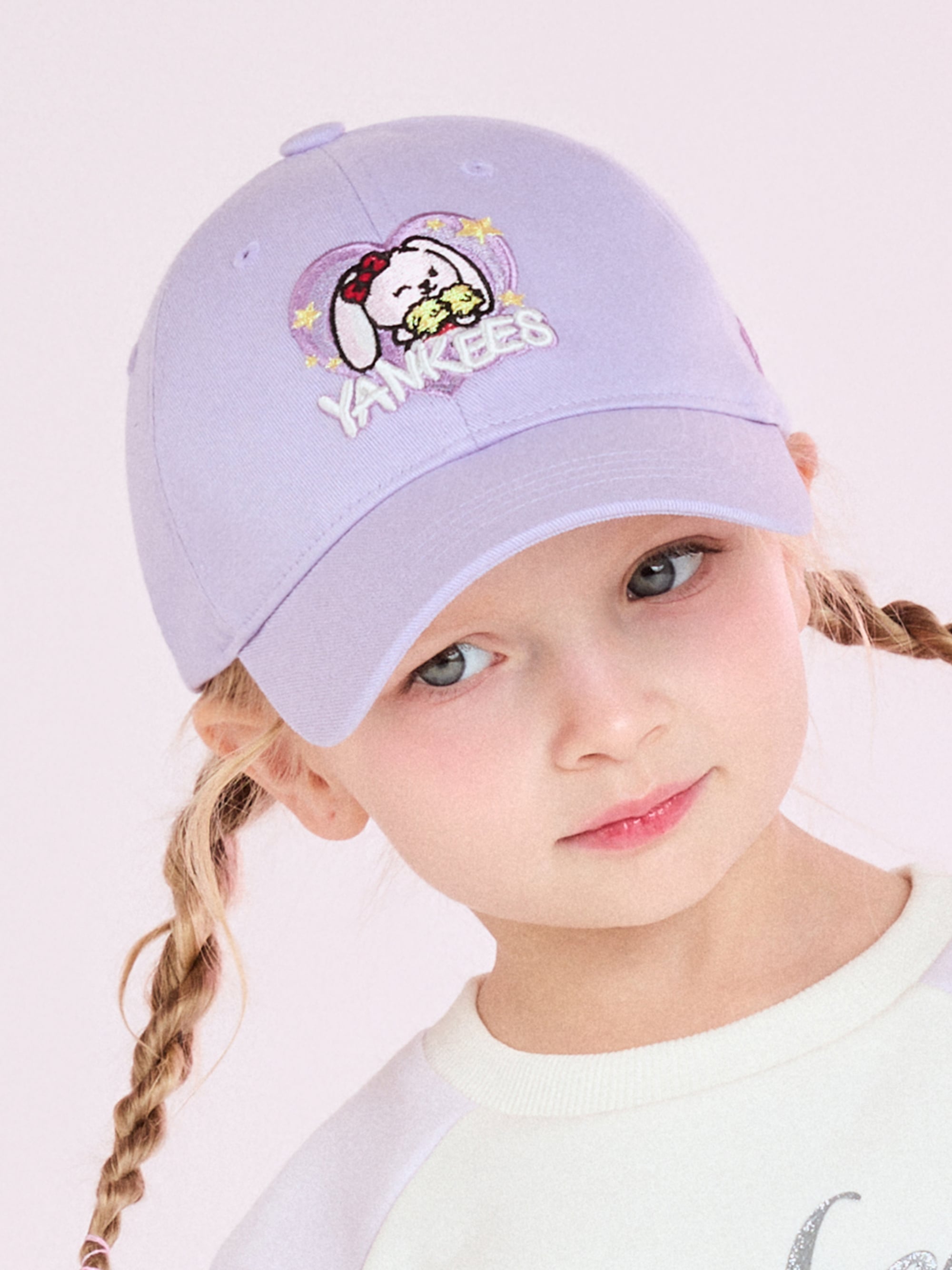 MEGABEAR FRIENDS Girl's Heart Ball Cap