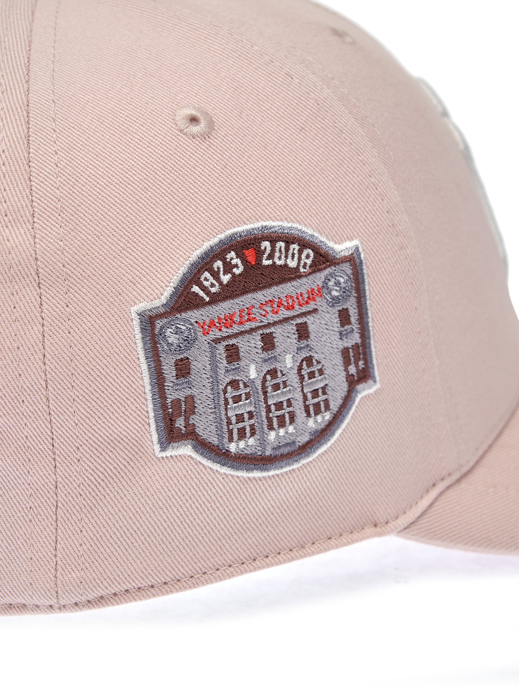 SIGNATURE ALL OVER PATCH STRUCTURED BALLCAP