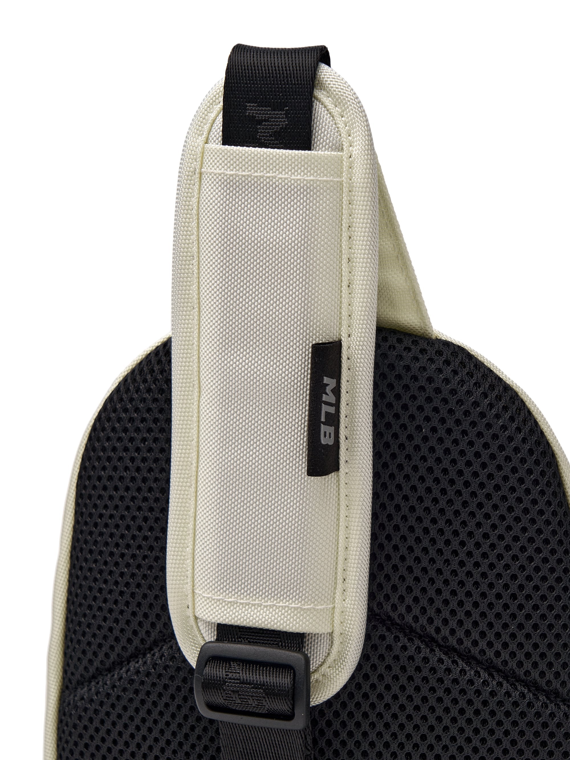Basic Mesh Slingbag
