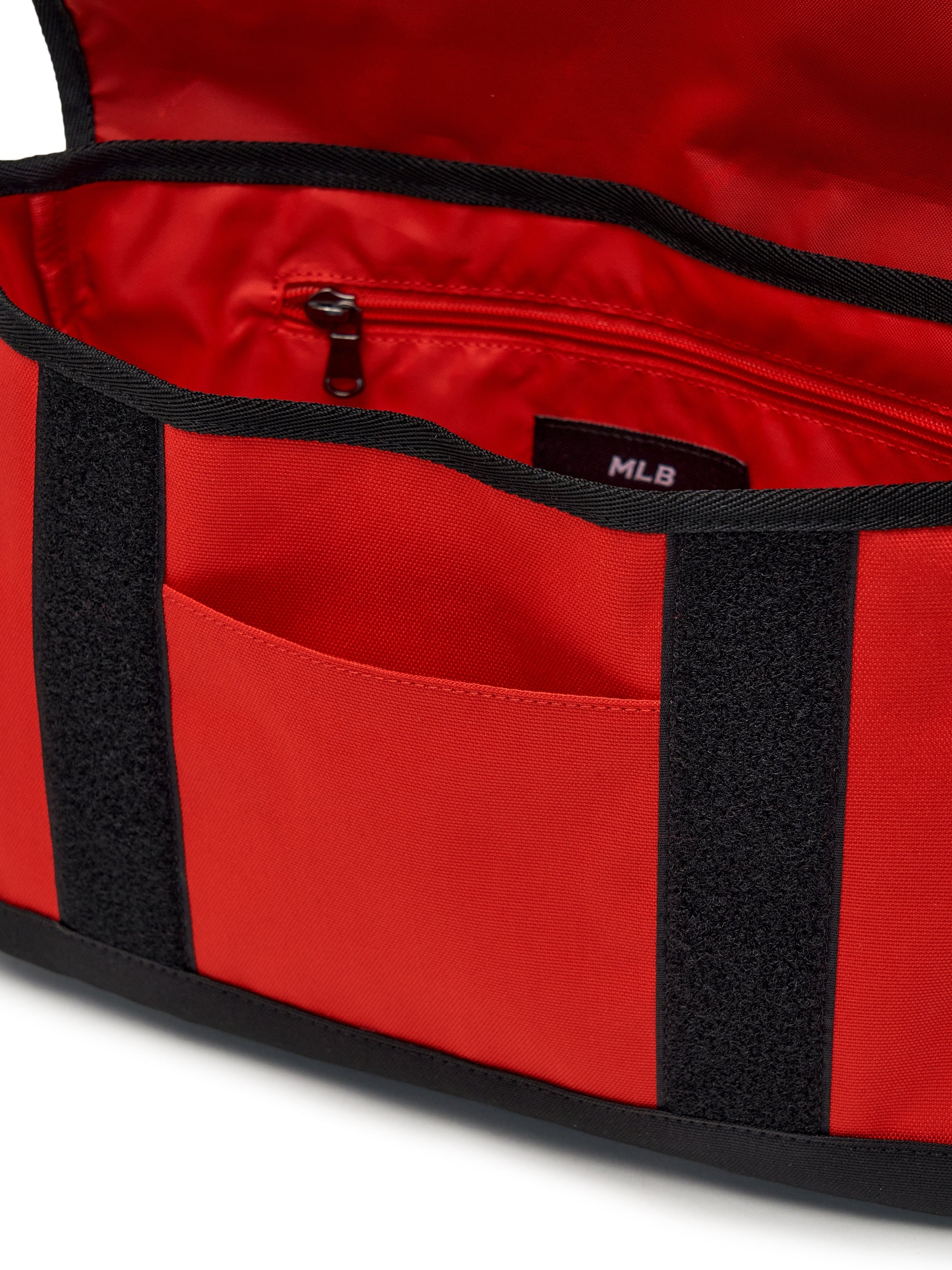 MESH POCKET MINI MESSENGER BAG