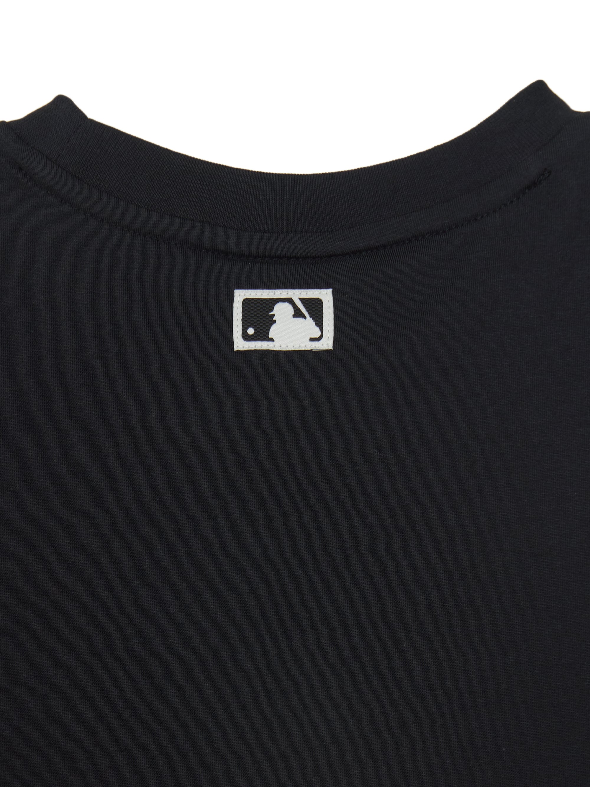 BASIC SPORTIVE SMALL LOGO T-shirt