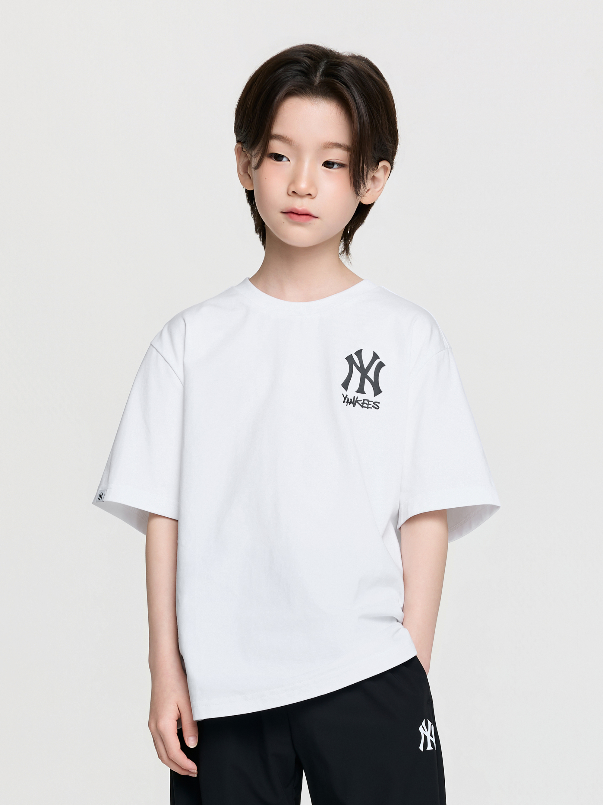STREET SURFING ARTWORK T-shirt