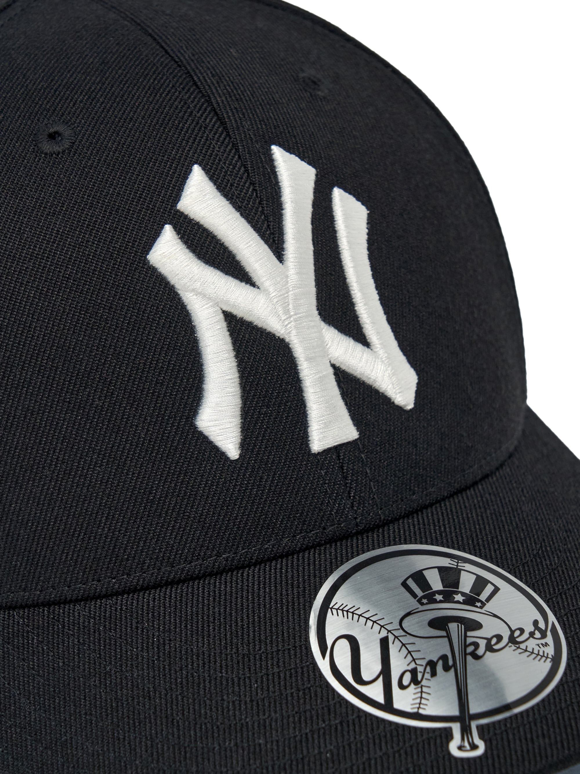 SIGNATURE CURSIVE STRUCTURED BALLCAP