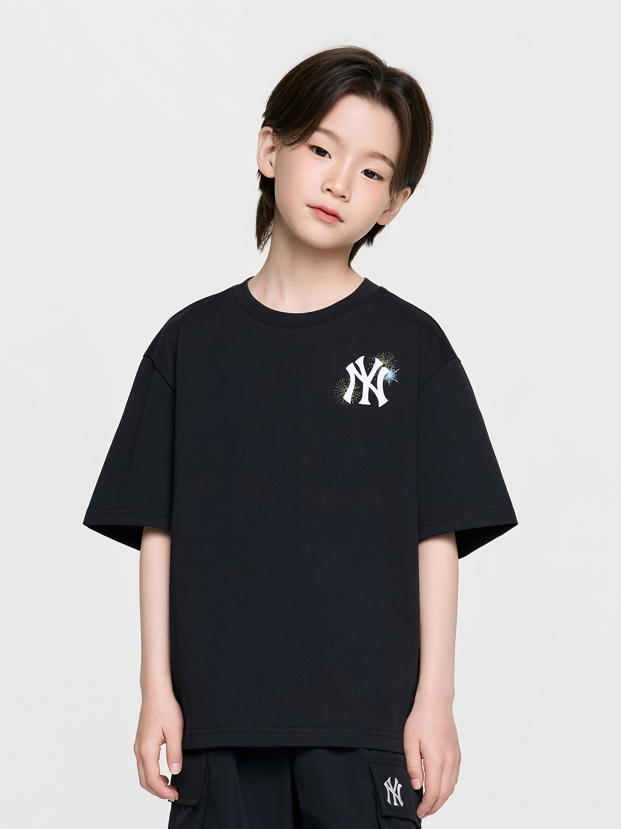 Sportive Summer Cloud Artwork T-shirt