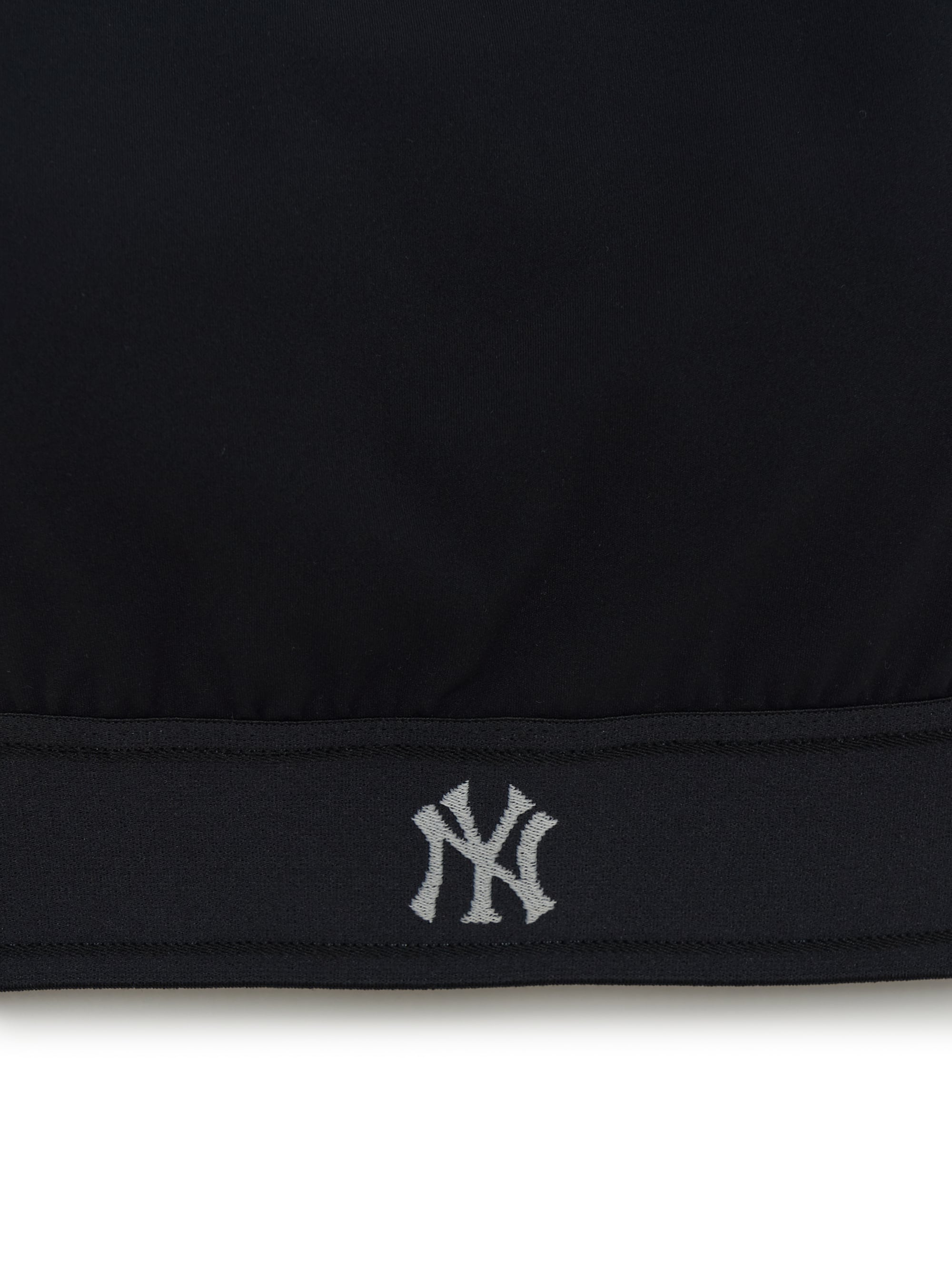 Women's Basic Band Logo Point Crop Top