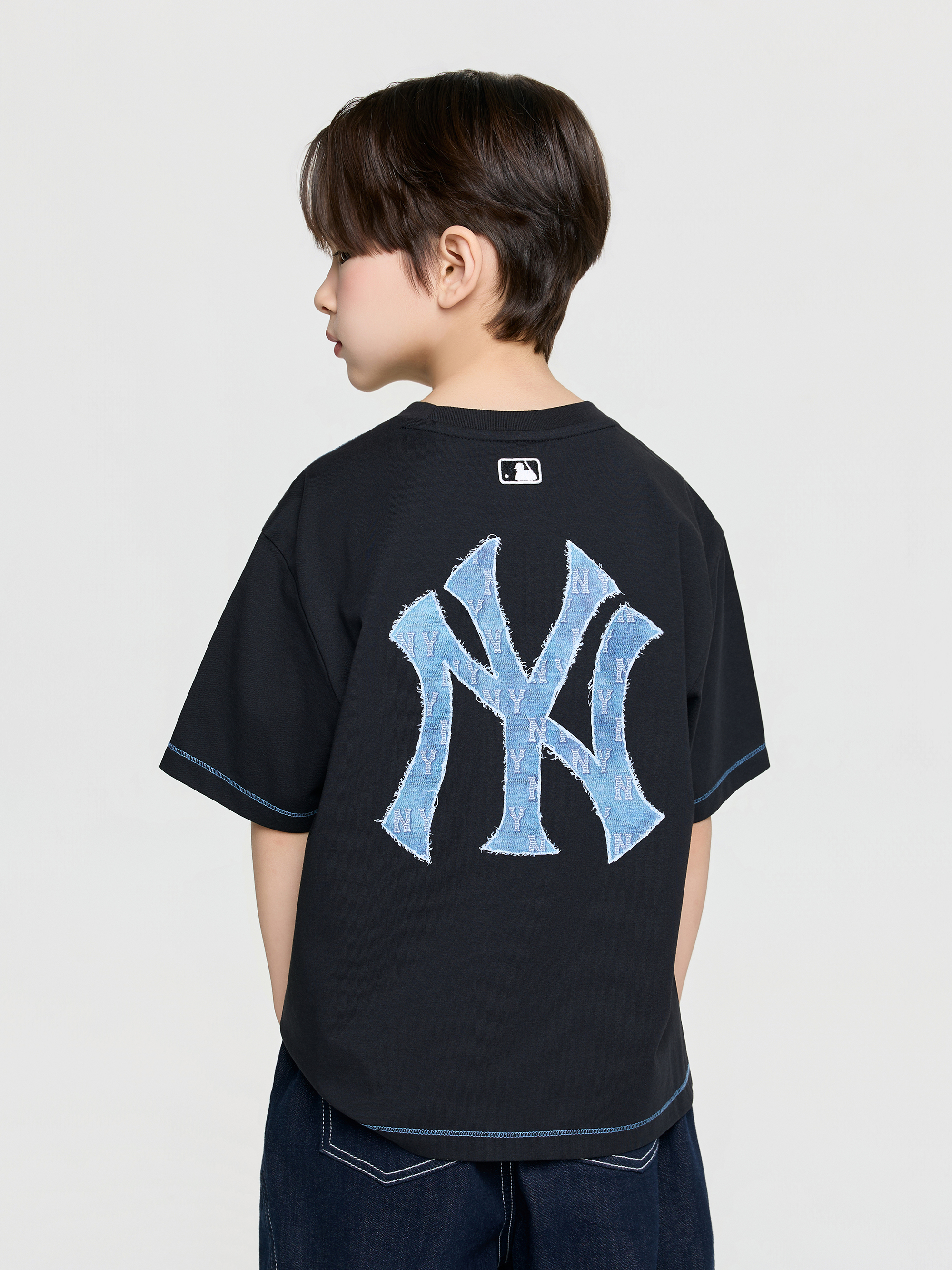 STREET MONOGRAM BIG LUX T-shirt