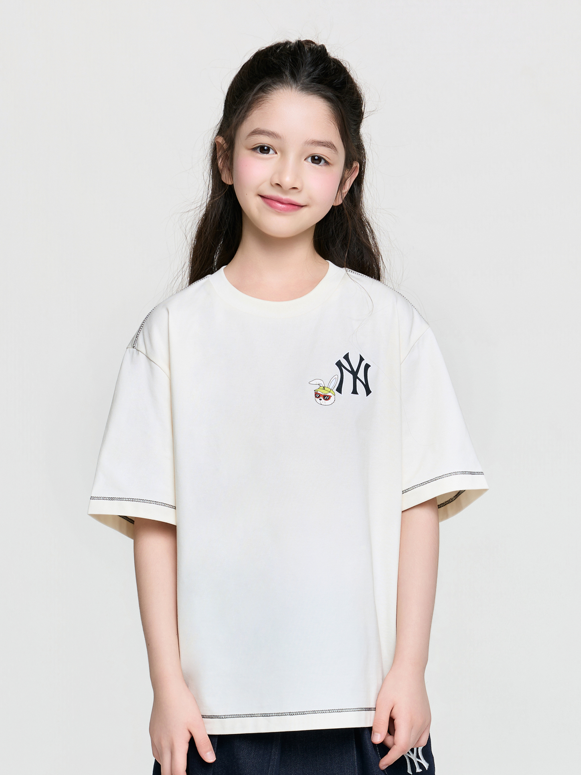 STREET MONO-RABBIT SUMMER ARTWORK T-shirt