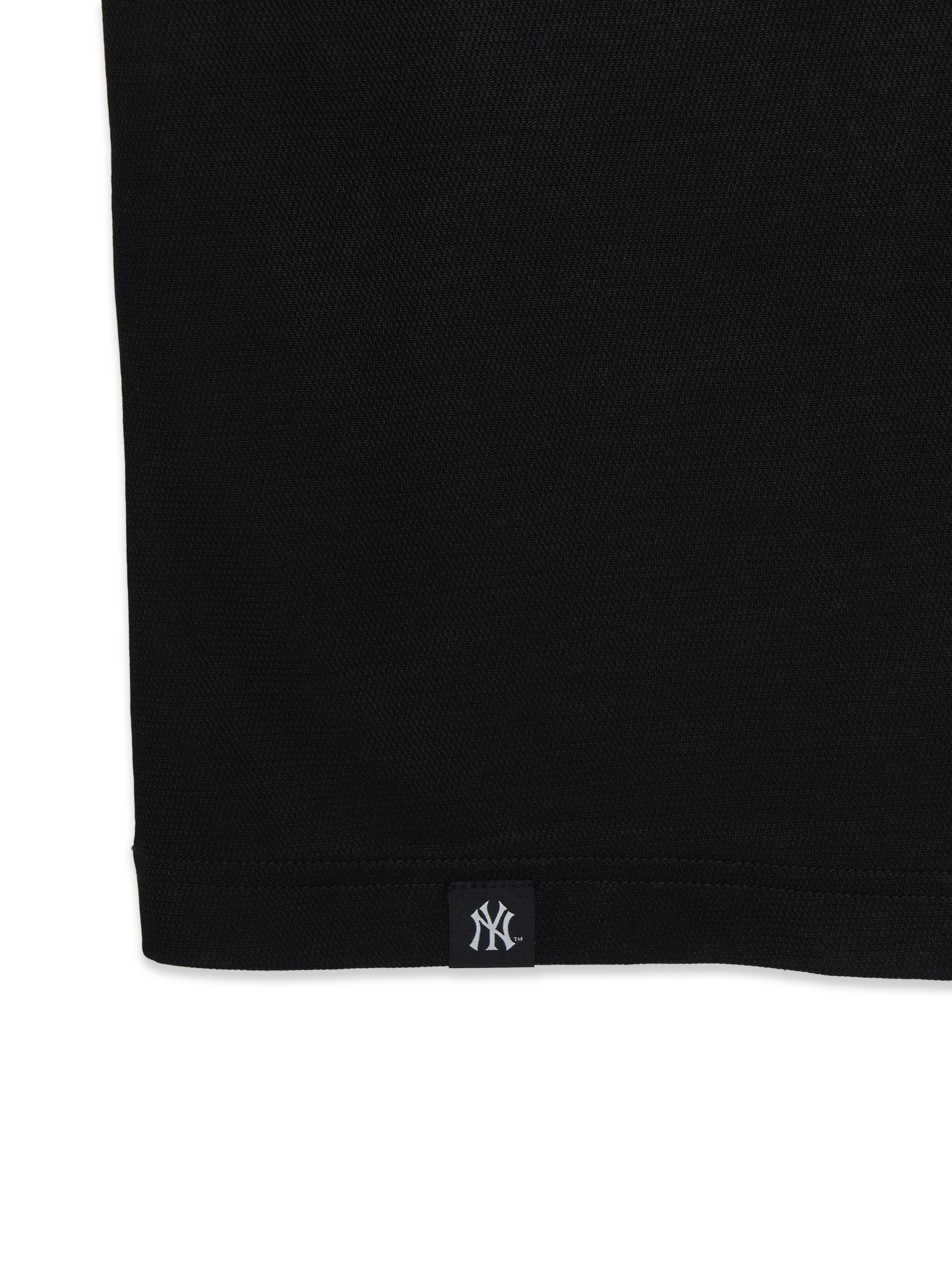 Sportive Mesh Graphic Sleeveless T-Shirts
