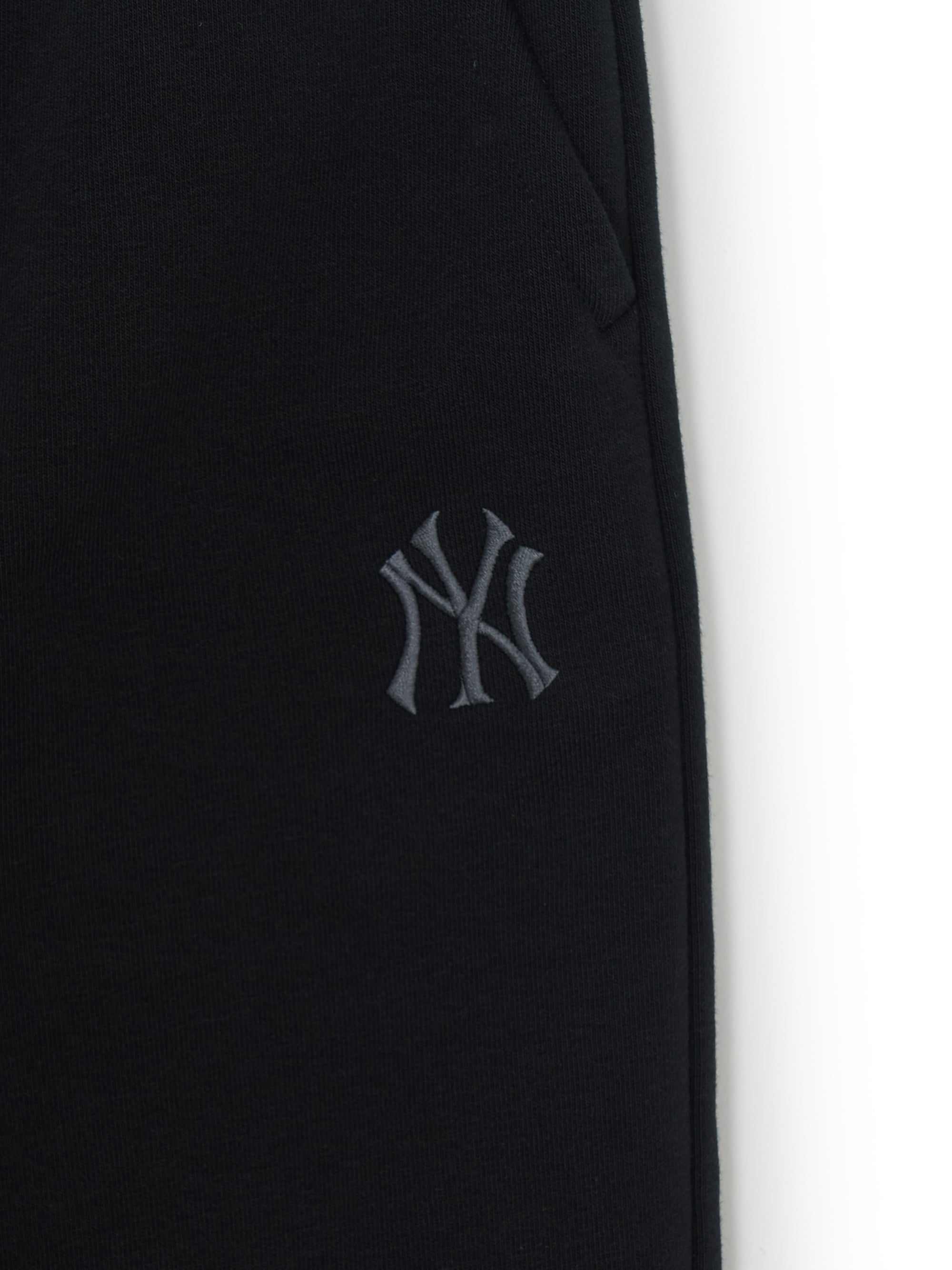 Basic Small Logo 9In Shorts