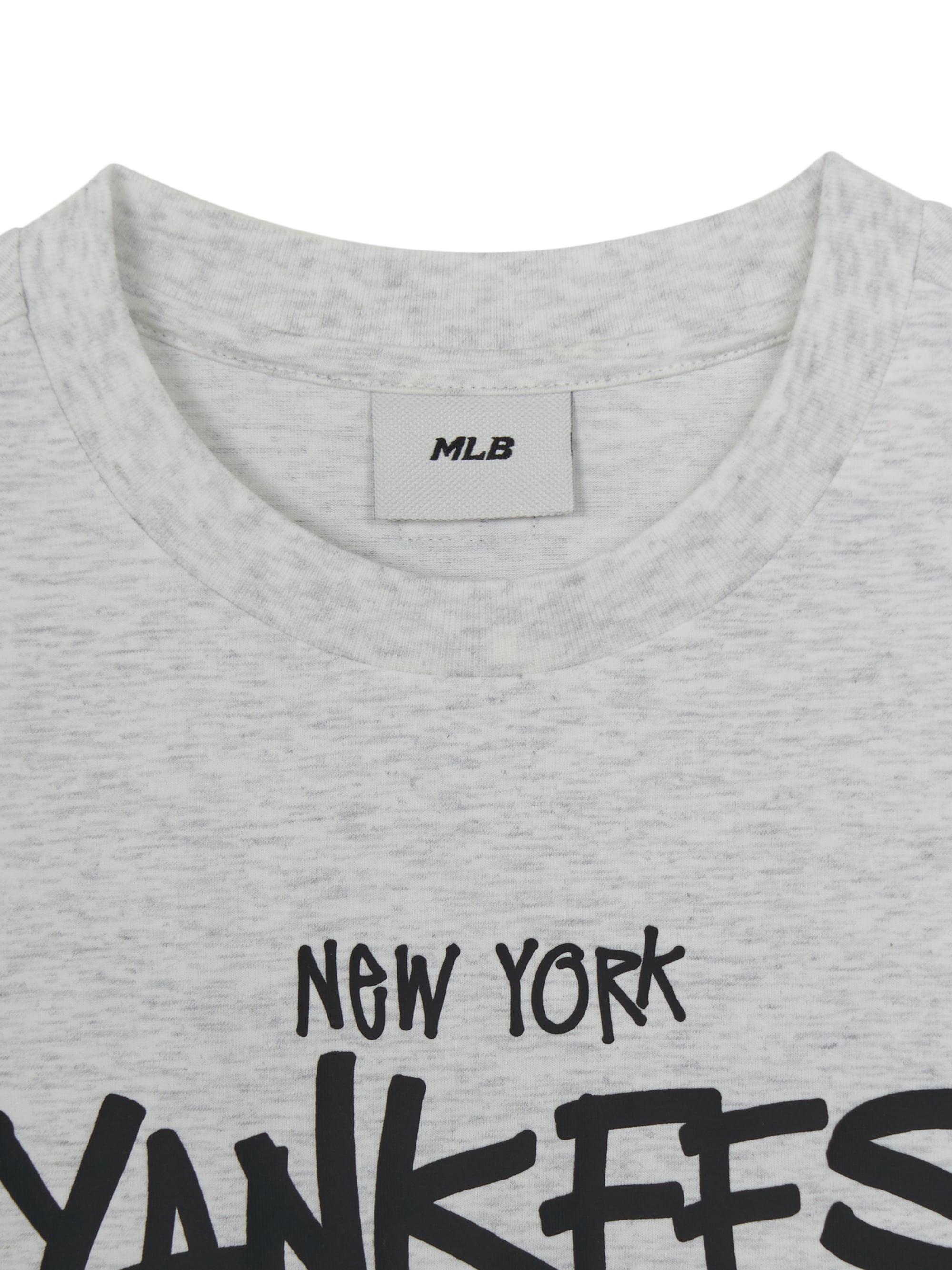STREET CHARACTER SUMMER ARTWORK T-shirts