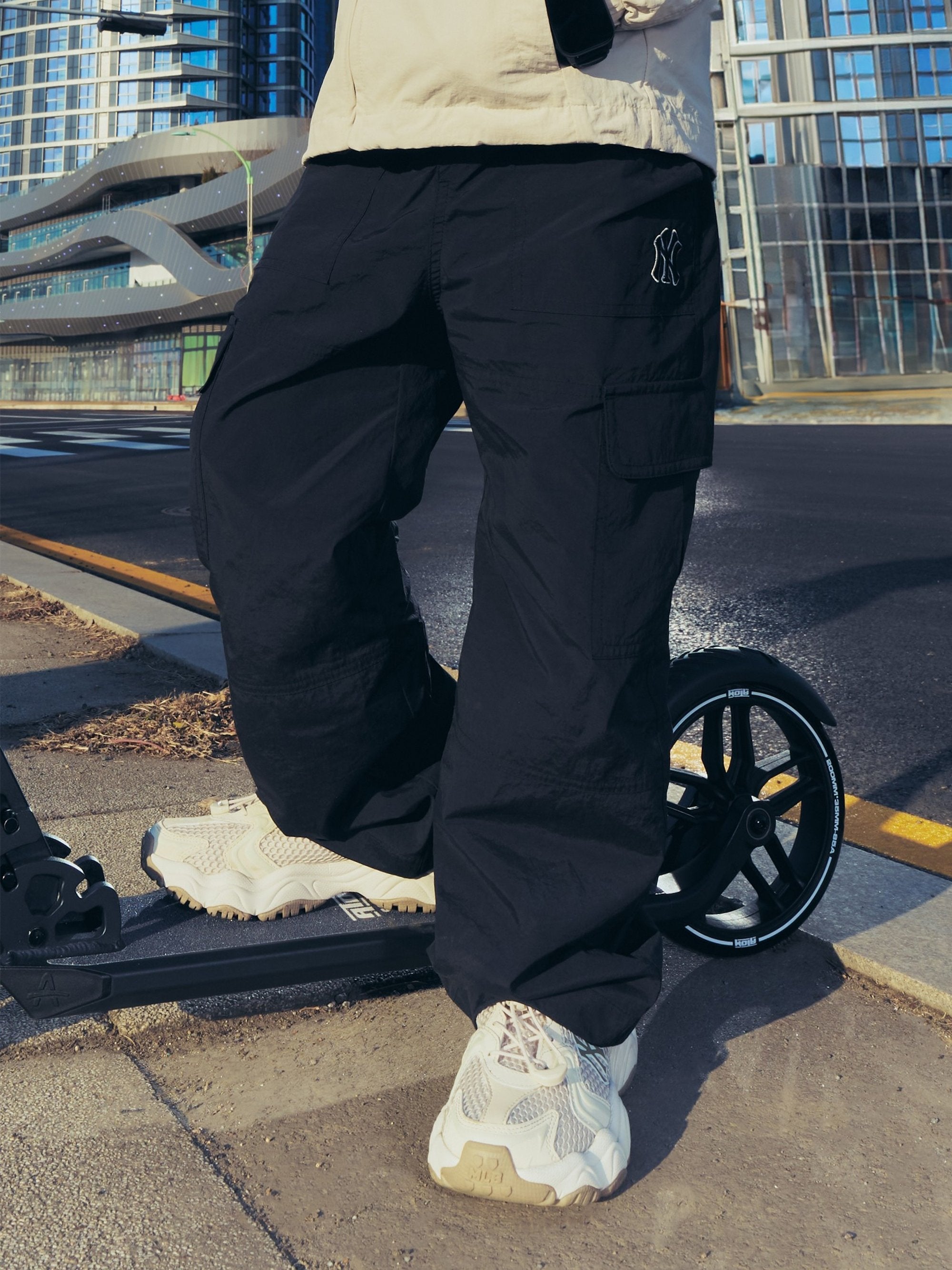 Basic Outdoor Nylon Cargo Straight Pants