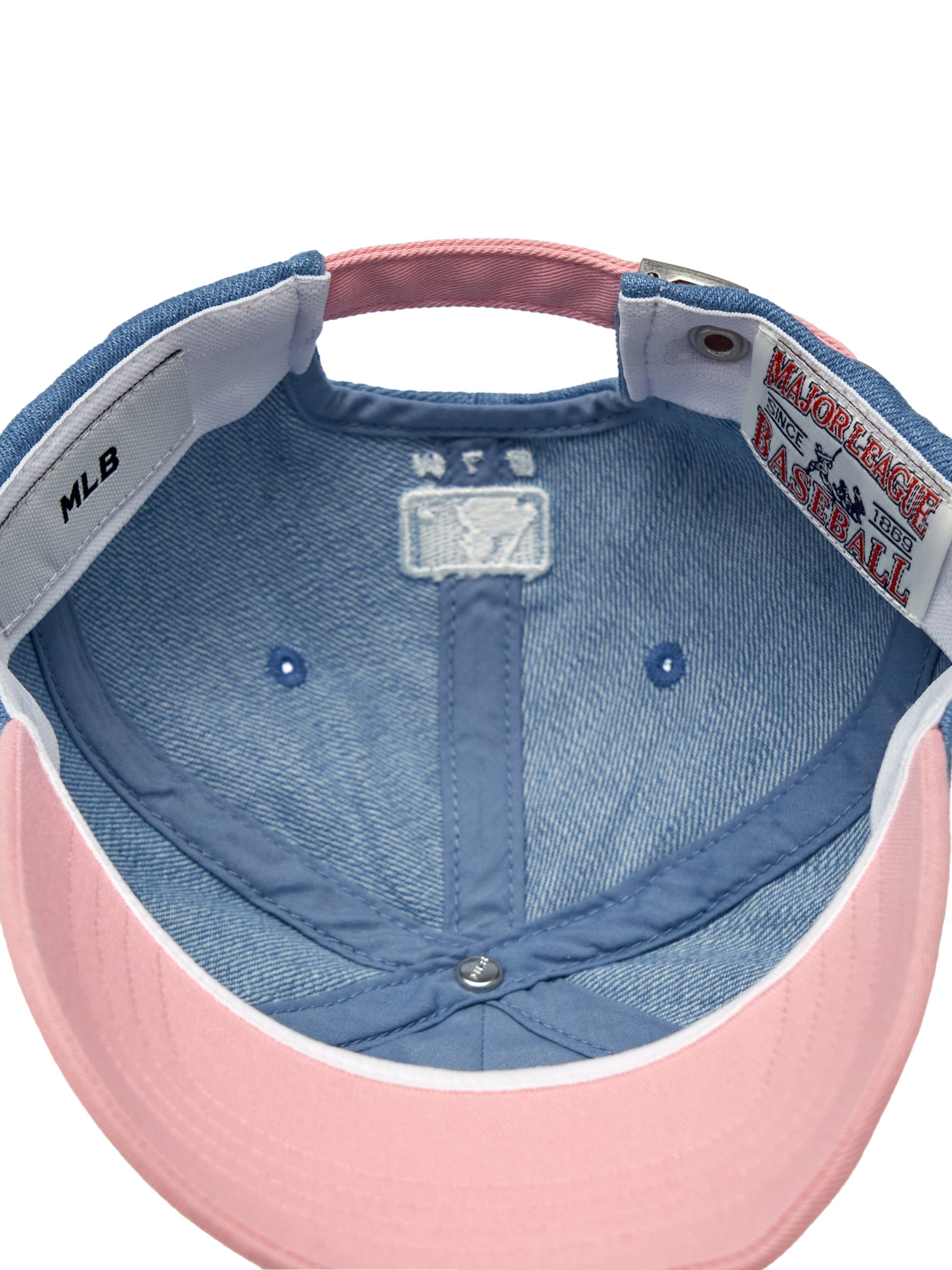 MEGABEAR FRIENDS FRONT LOGO BALL CAP