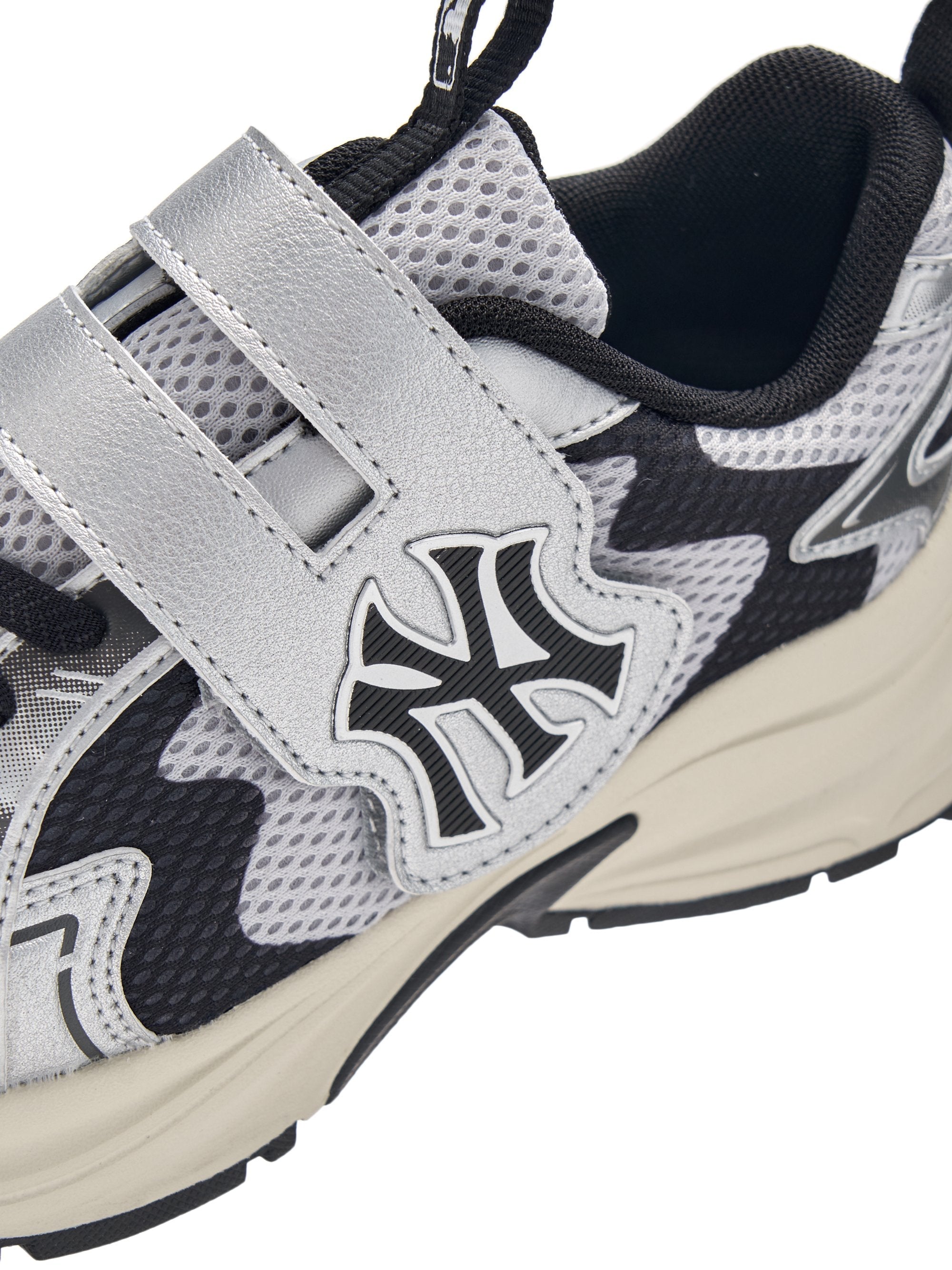 Curve Runner