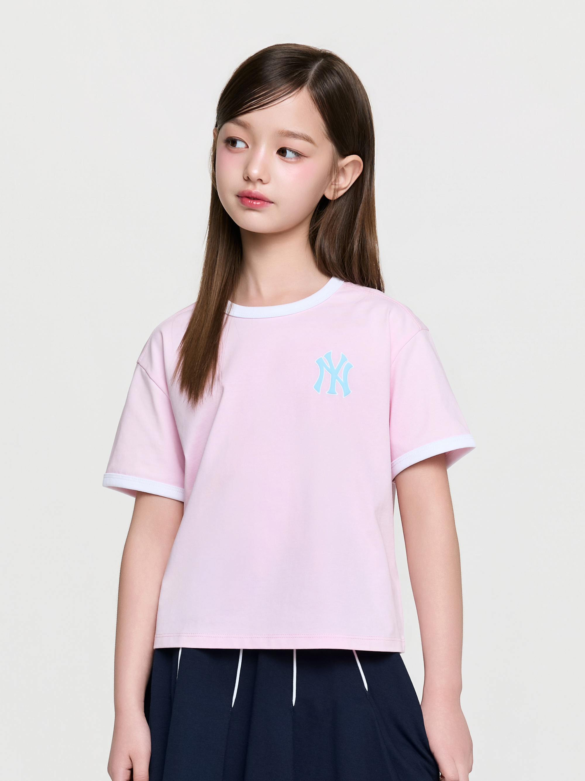 Sportive Like Artwork T-shirt (Girl's)