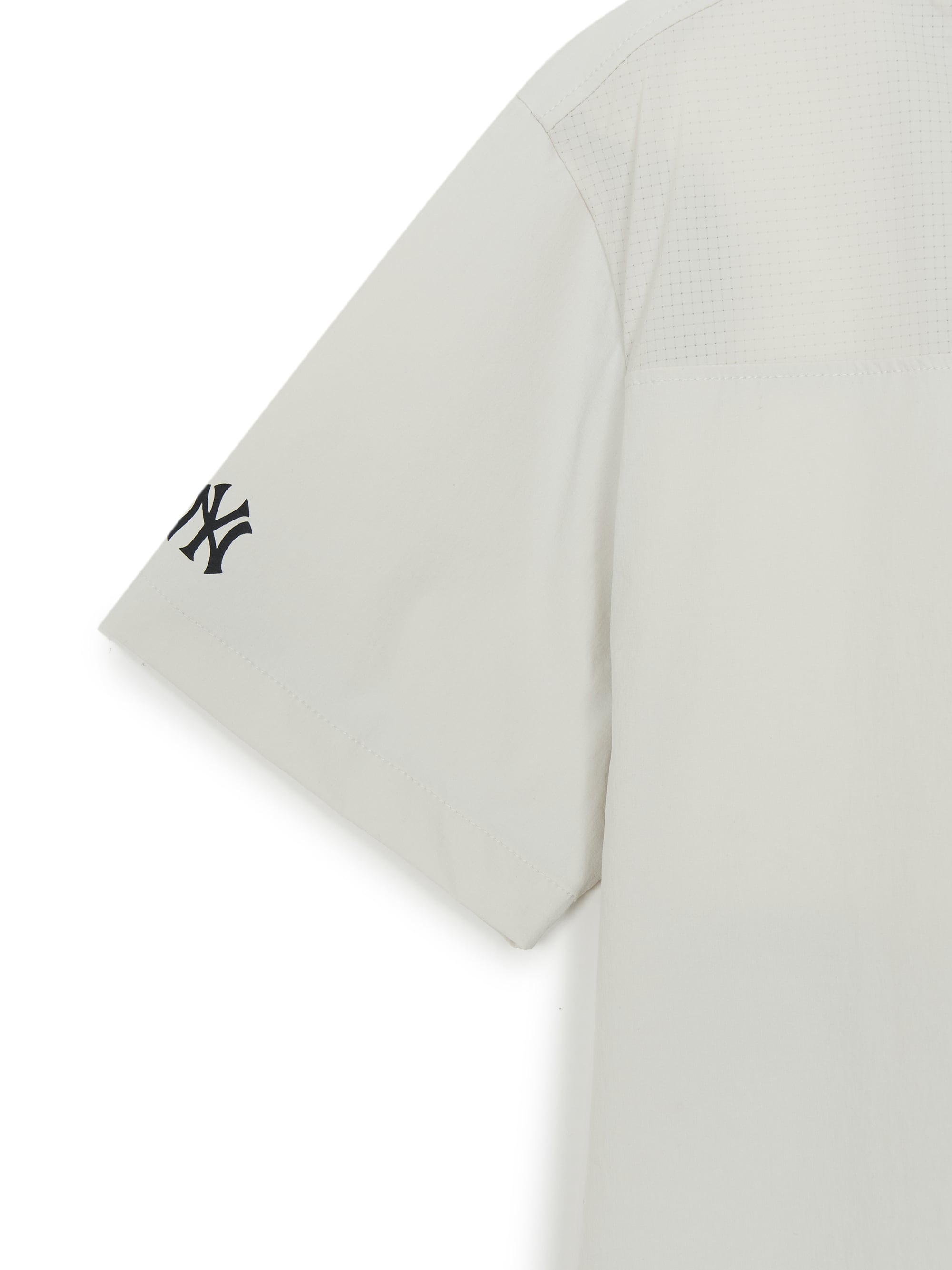 Street Basic Woven V-Neck T-shirt