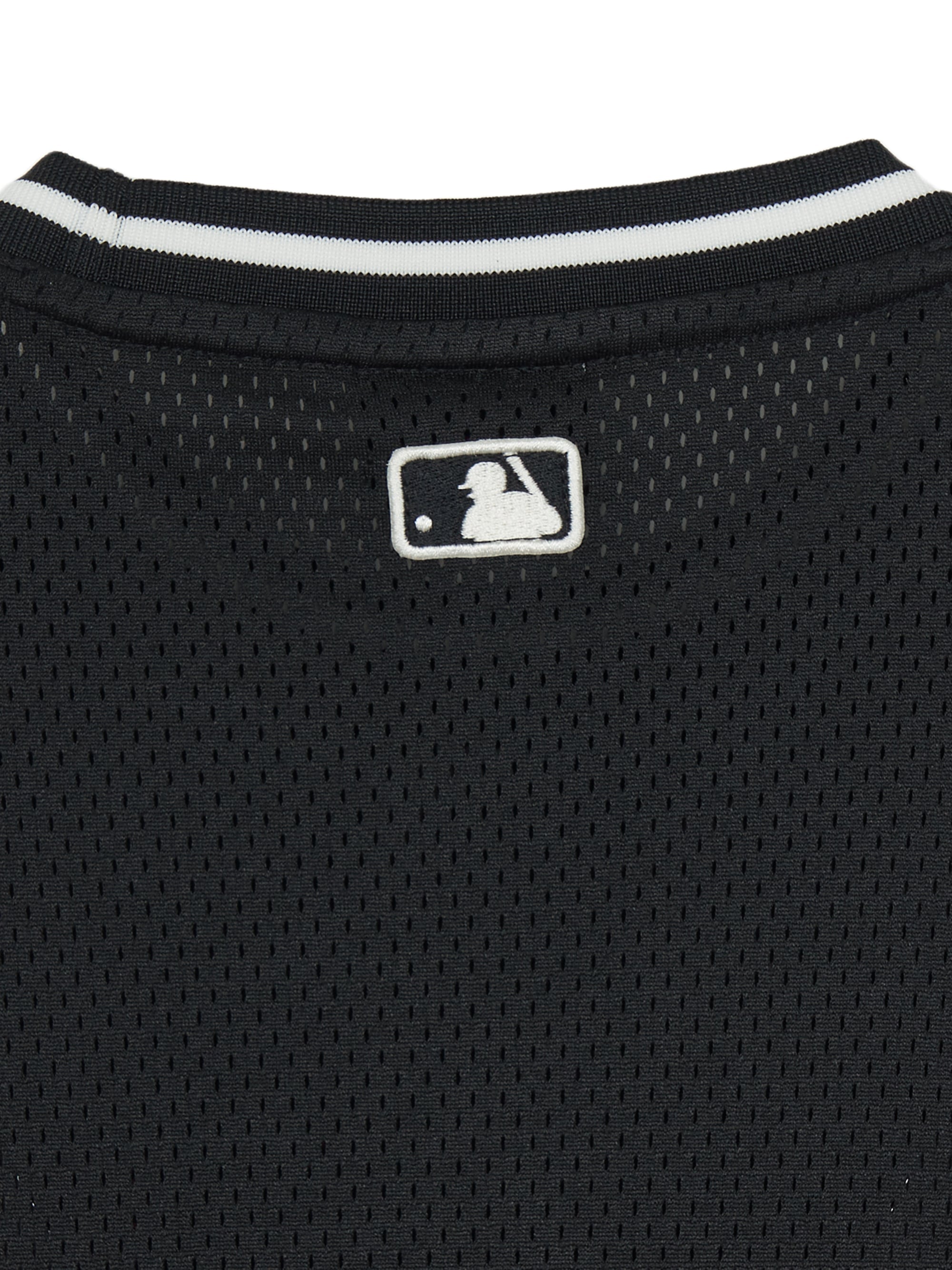 SPORTIVE VARSITY LAYERED T-SHIRT