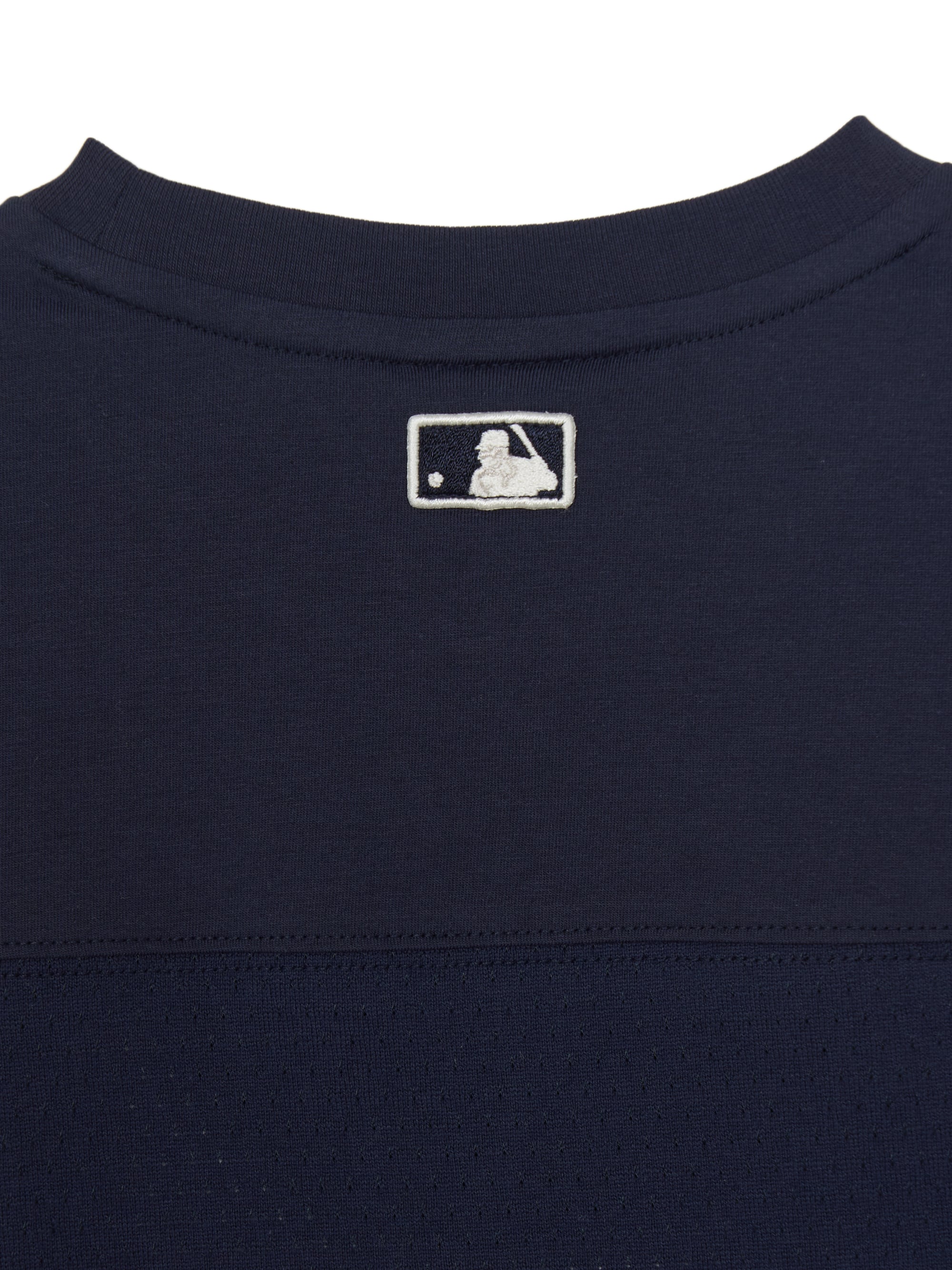 Street Basic Mesh Lettering T-shirt