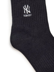 SMALL LOGO EMBROIDERY SOCKS