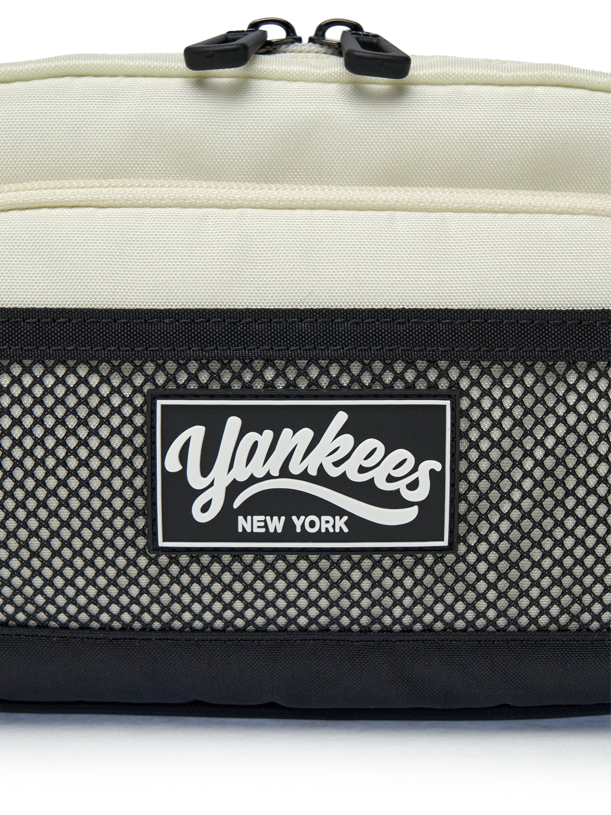 LOGO WAPPEN CAMERA BAG