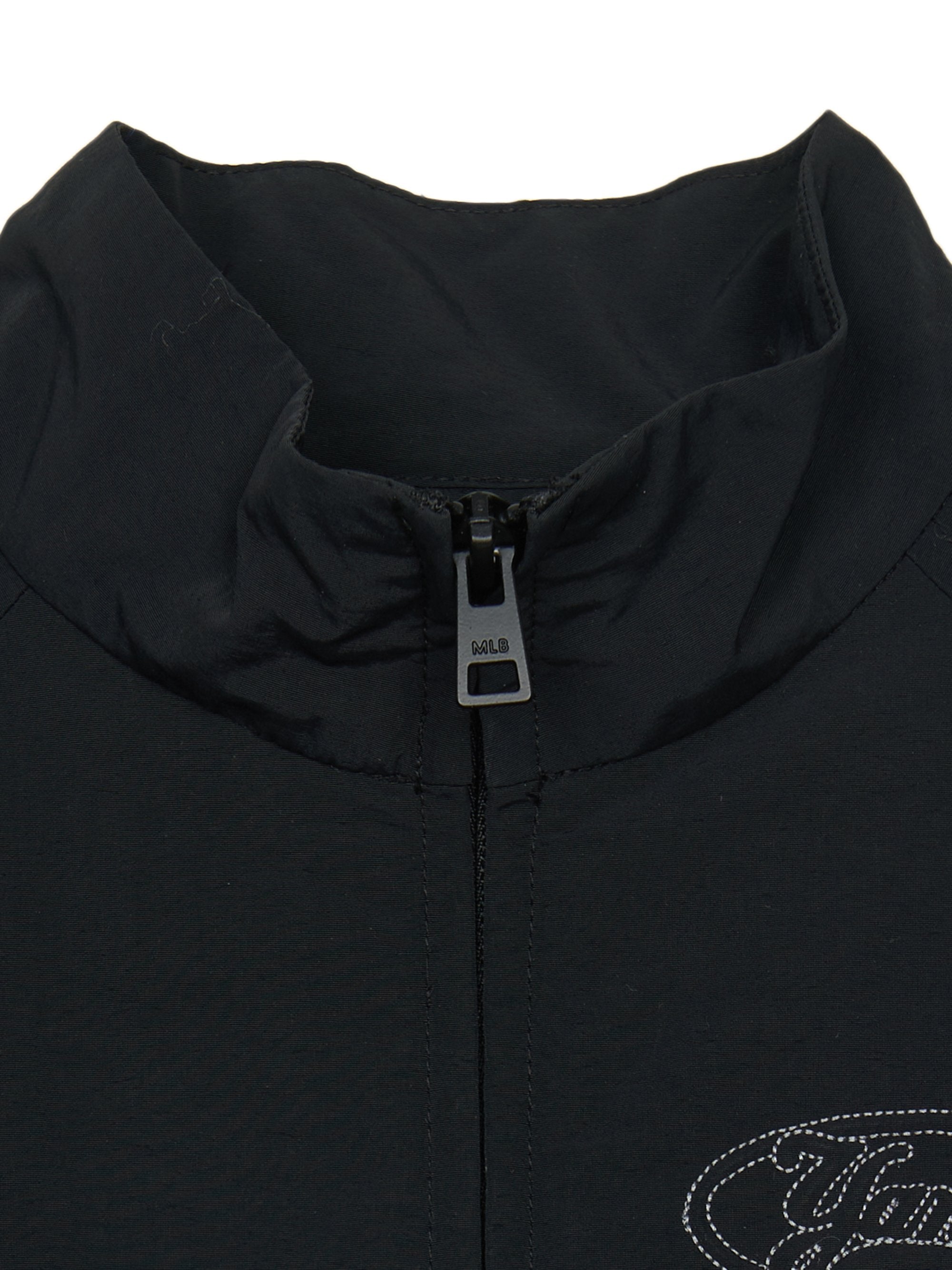 Basic Outdoor Windbreaker