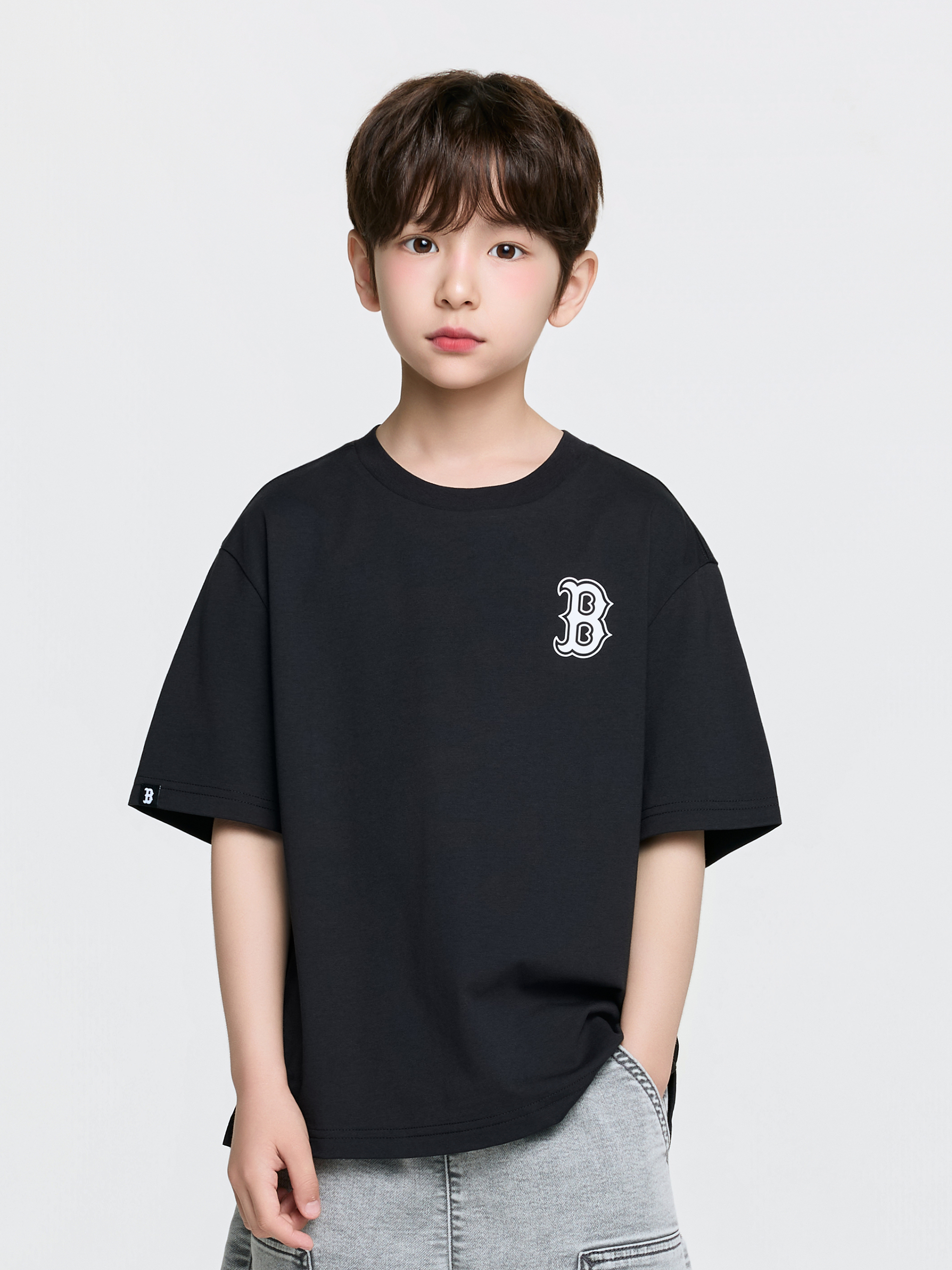 STREET SURFING BEAR ARTWORK T-shirt