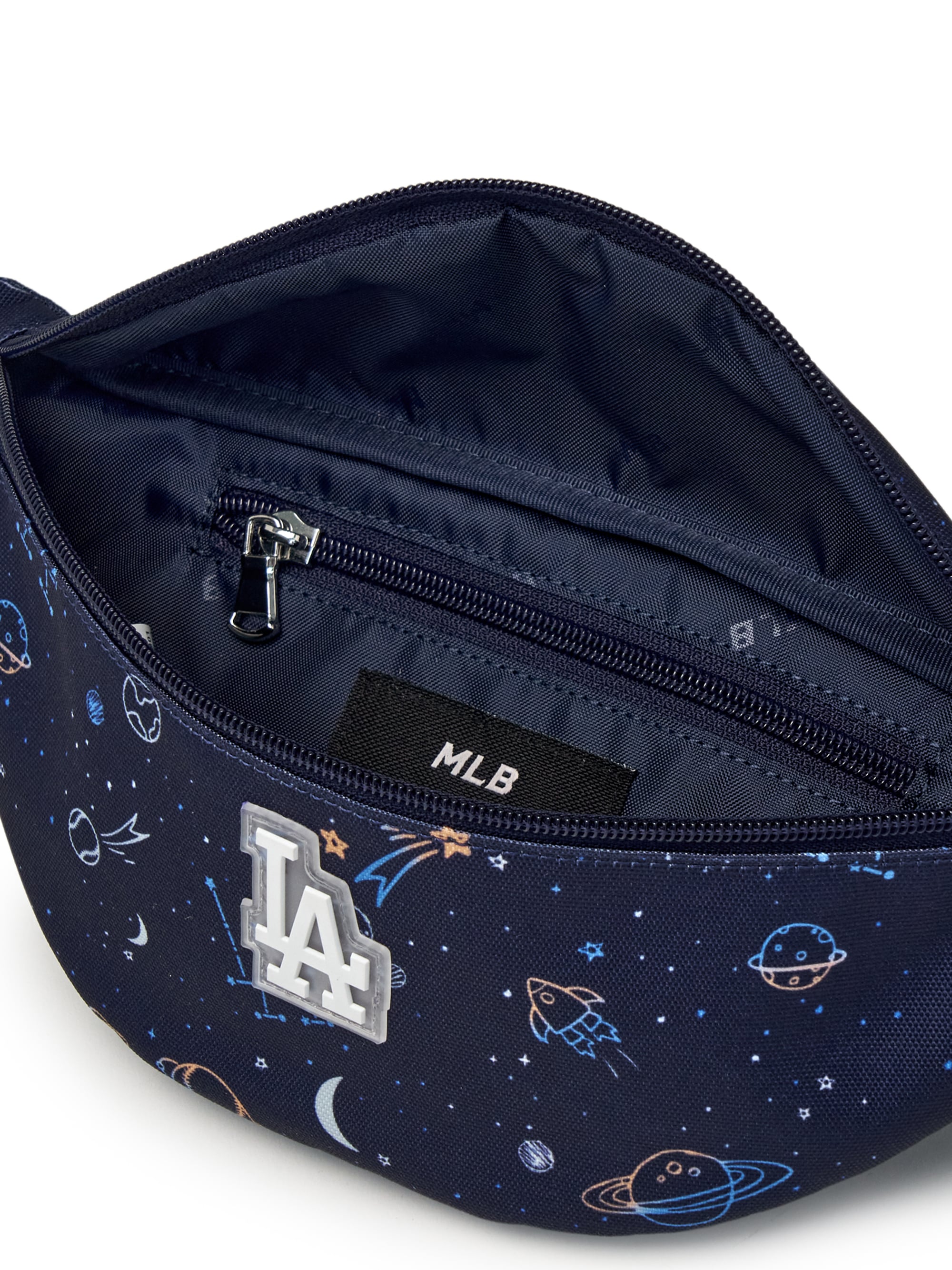 BASIC Boy's Hipsack