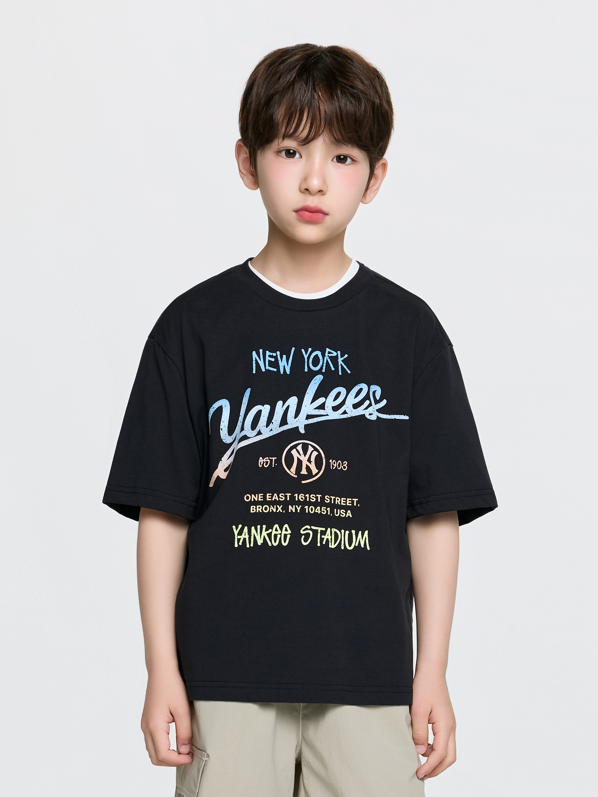 STREET GRADATION LETTERING T-SHIRT