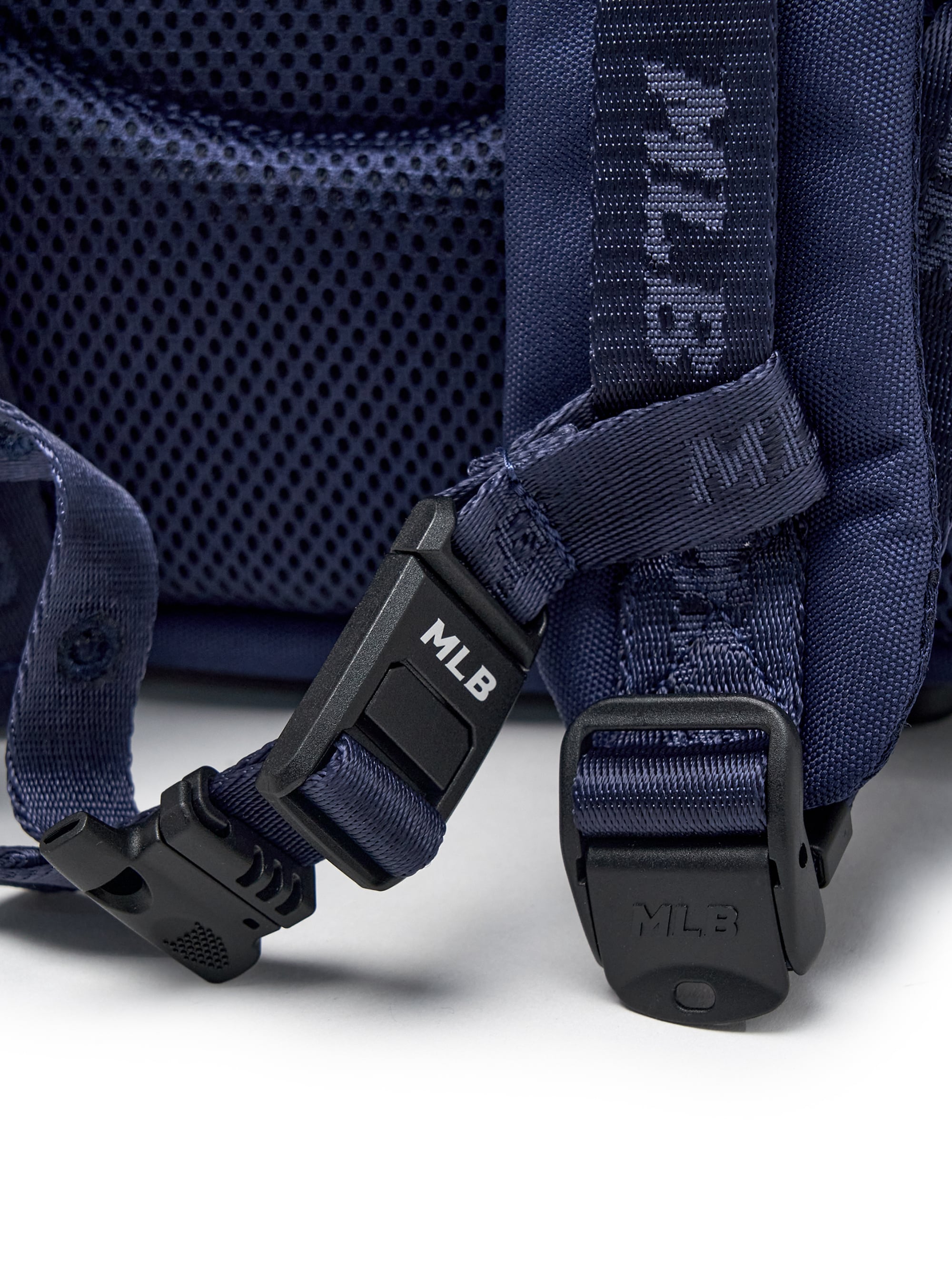 MESH TWO-POCKET BACKPACK SET