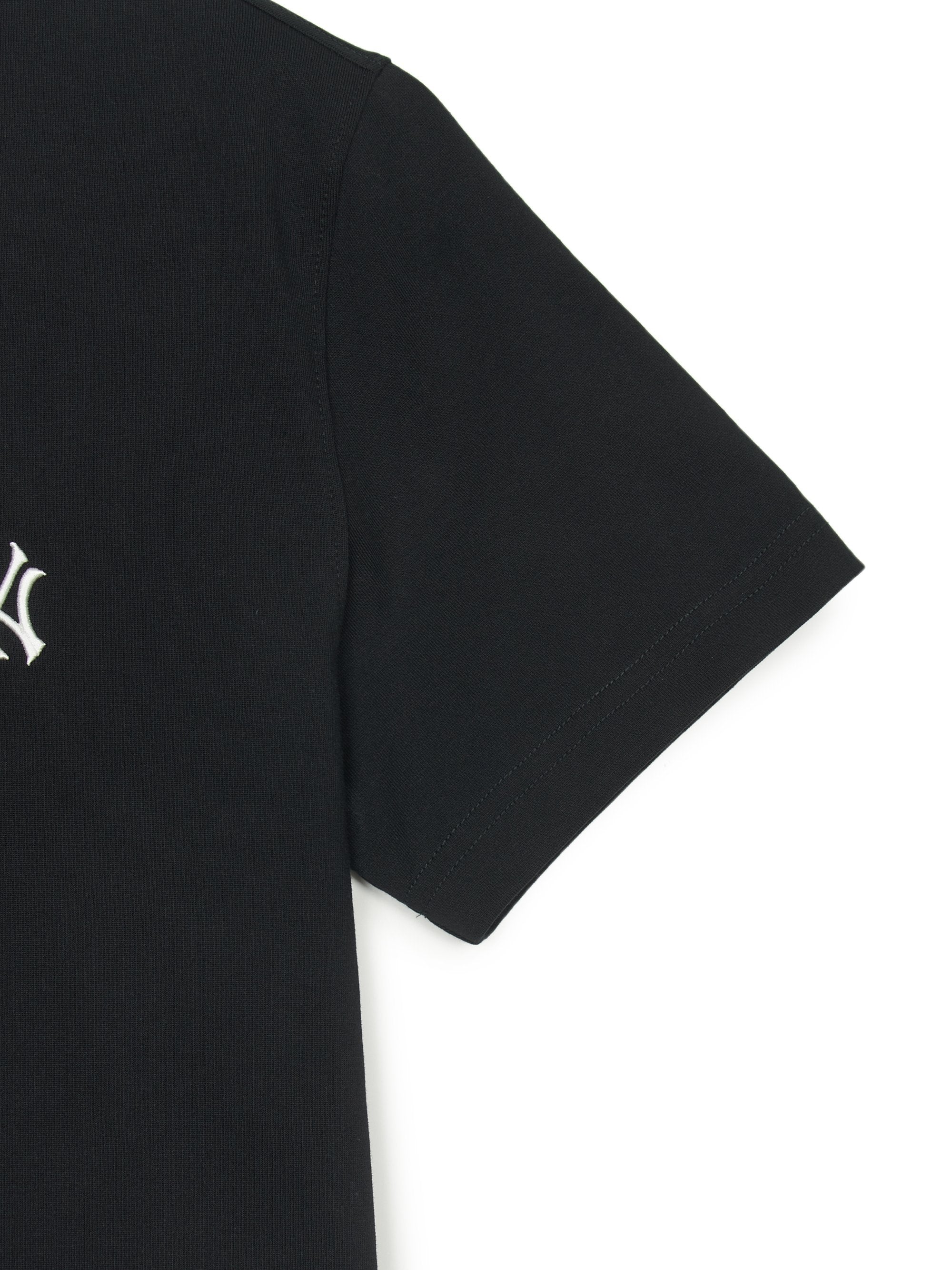 Basic Comfortable Fit T-shirt