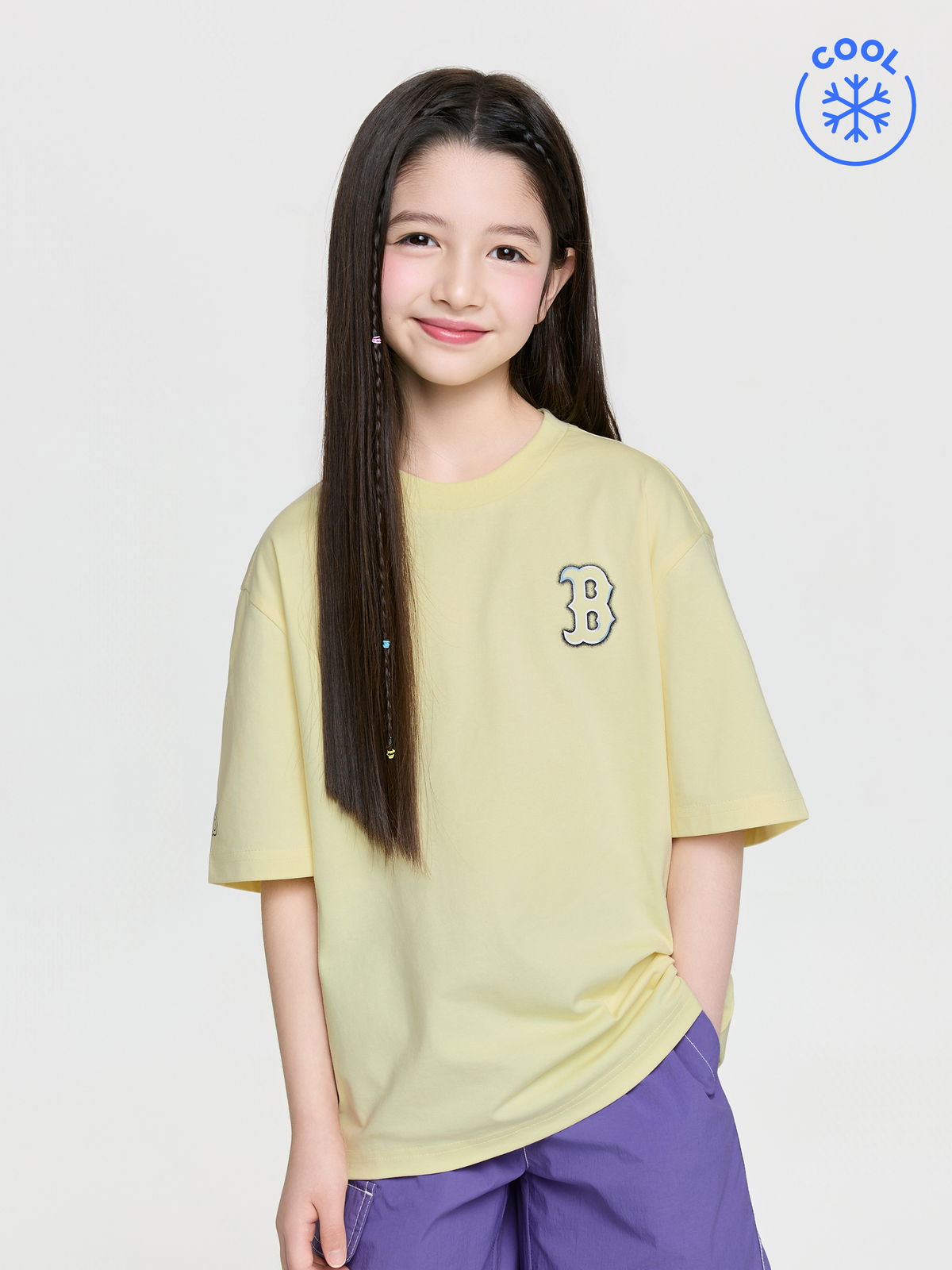 STREET MEGABEAR LINE ARTWORK T-shirt