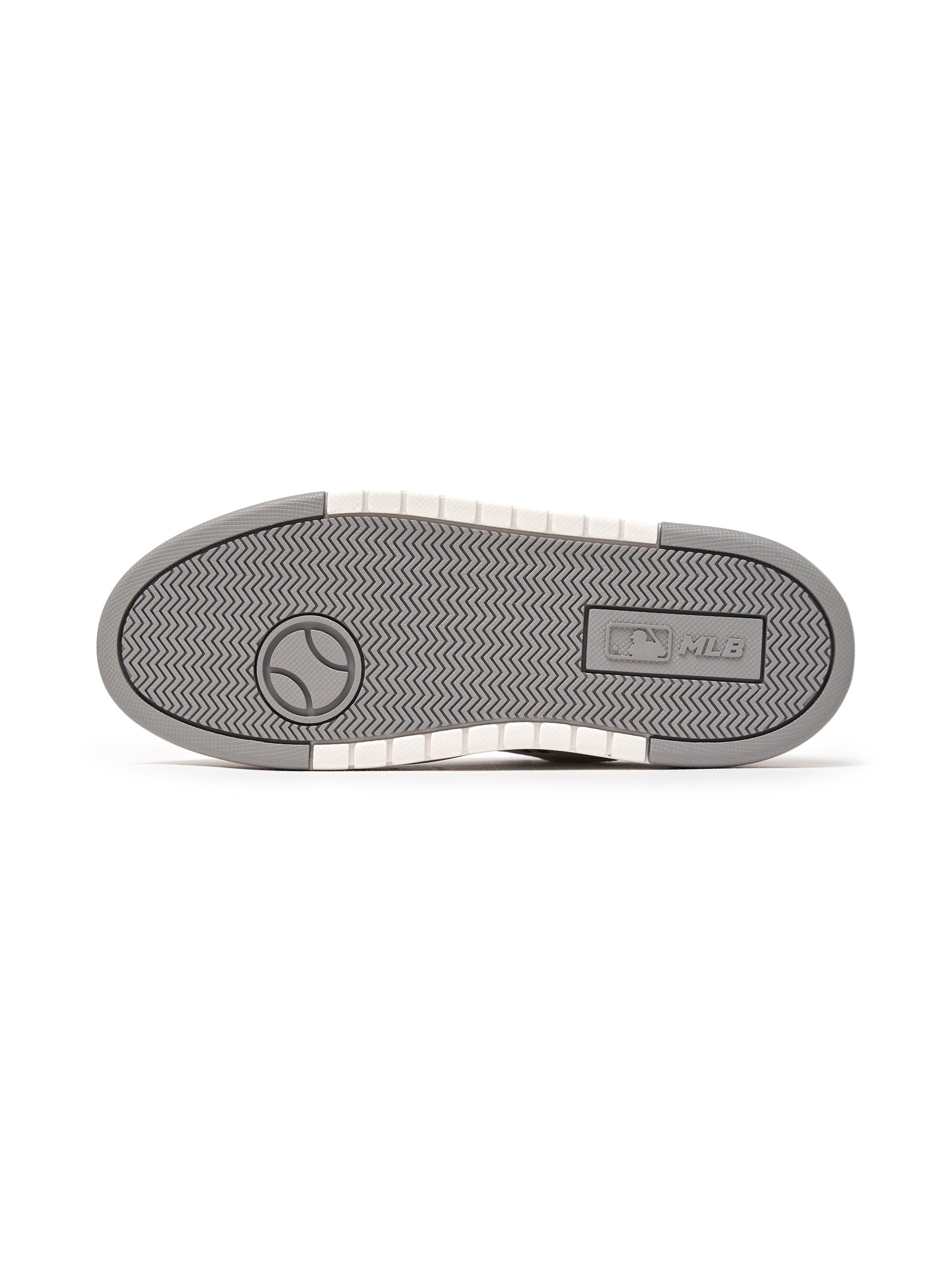 CHUNKY LINER POCKET MONOGRAM