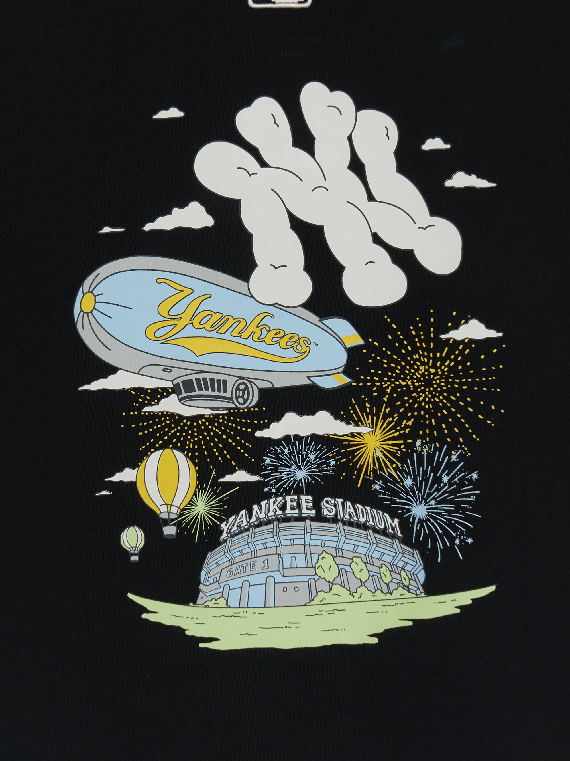 Sportive Summer Cloud Artwork T-shirt