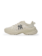 Curve Runner Monogram