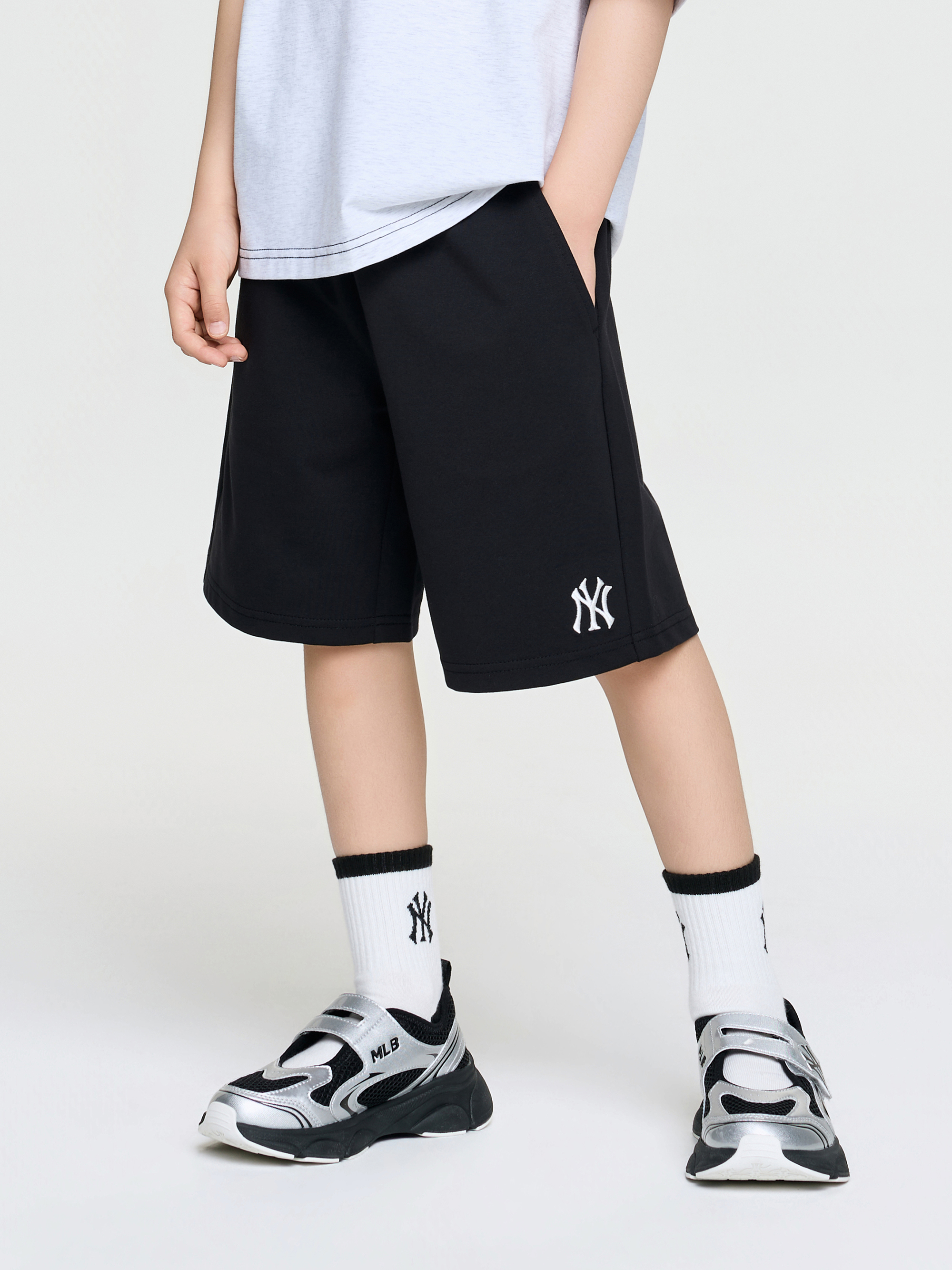 BASIC SMALL LOGO Shorts