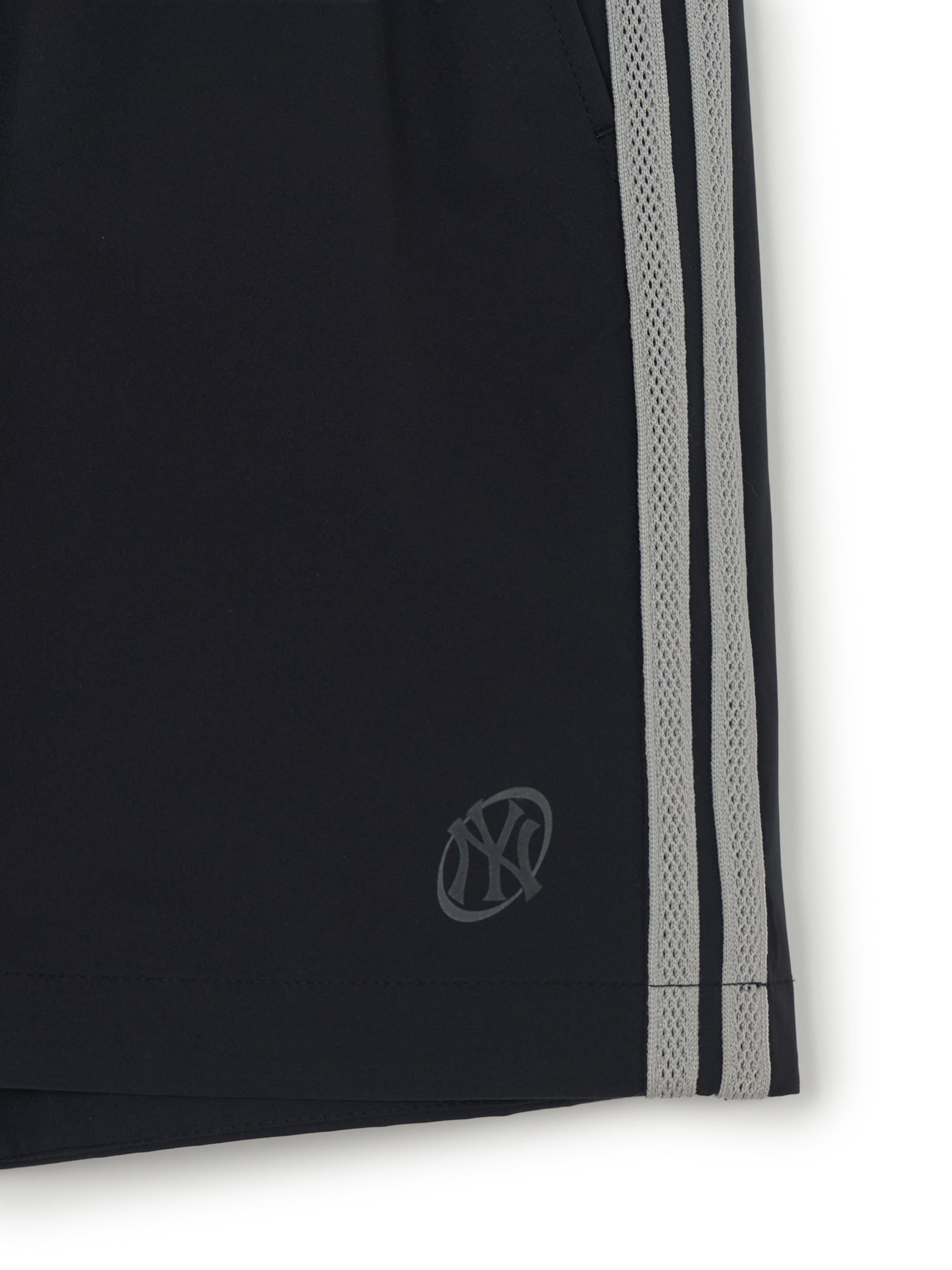 Women's Street Sportive Taping 6in Shorts