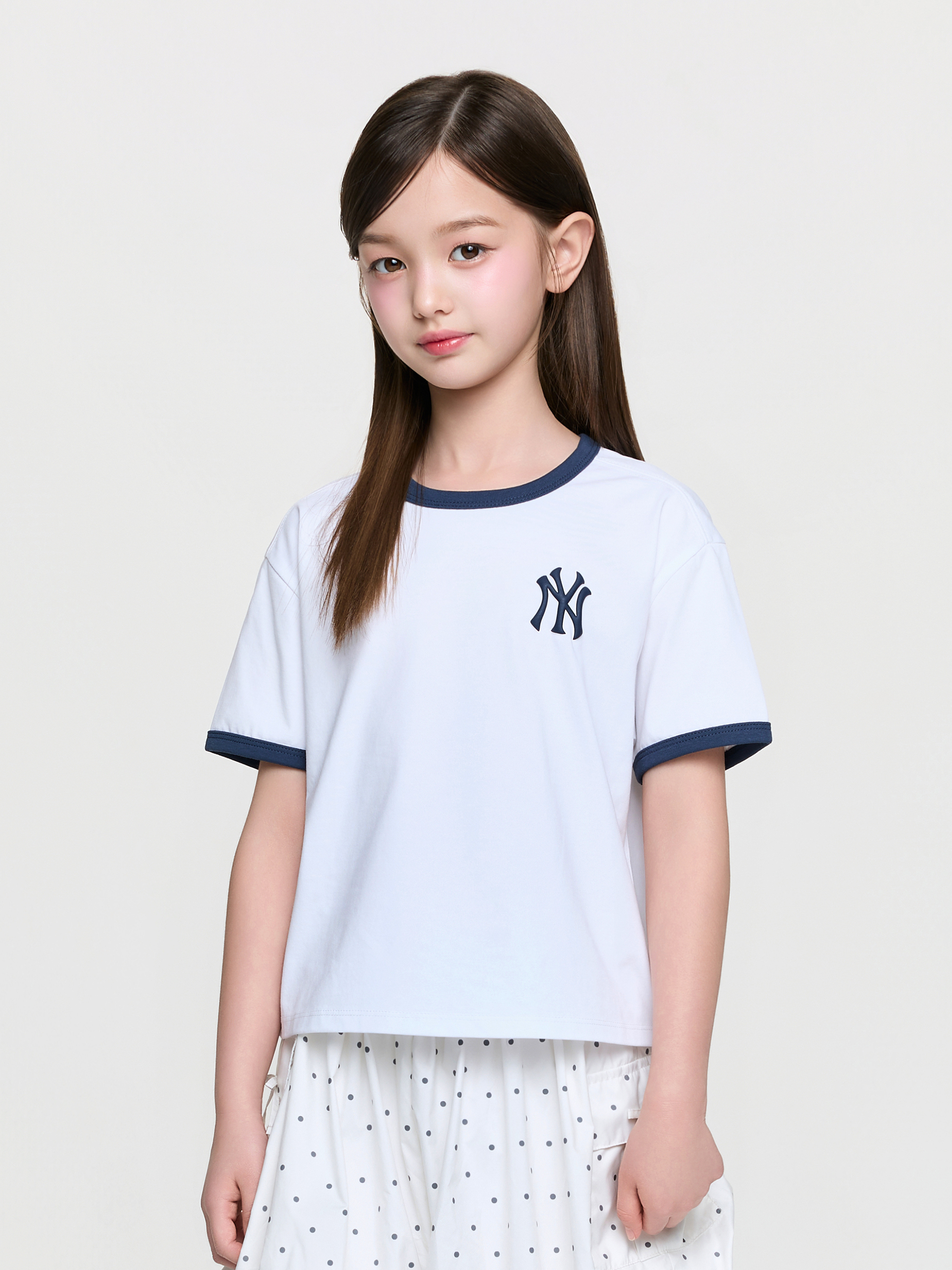 SPORTIVE LIKE ARTWORK T-shirt (Girl's)