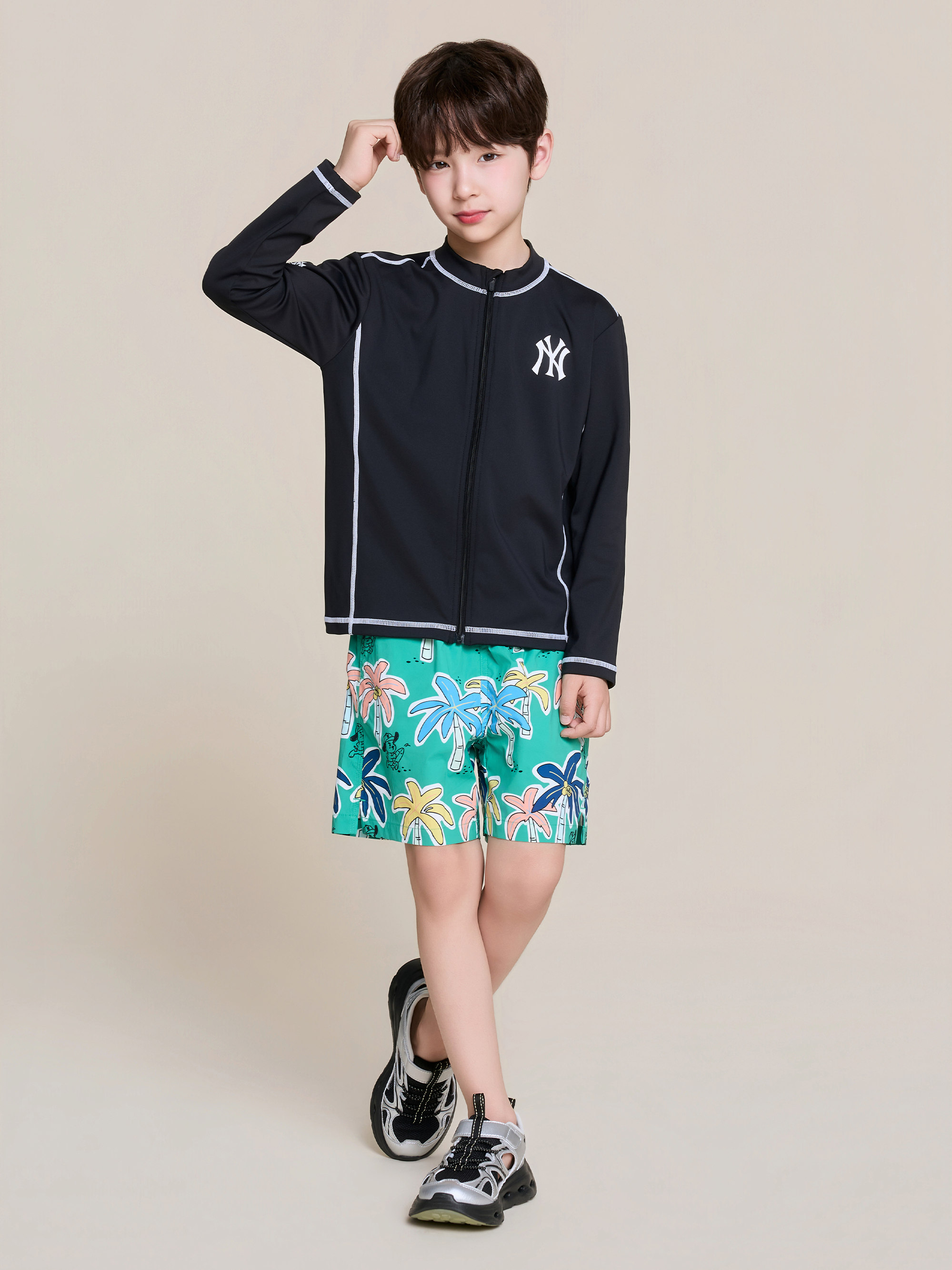 SPORTIVE ZIP-UP RASHGUARD BOARD SHORTS SET