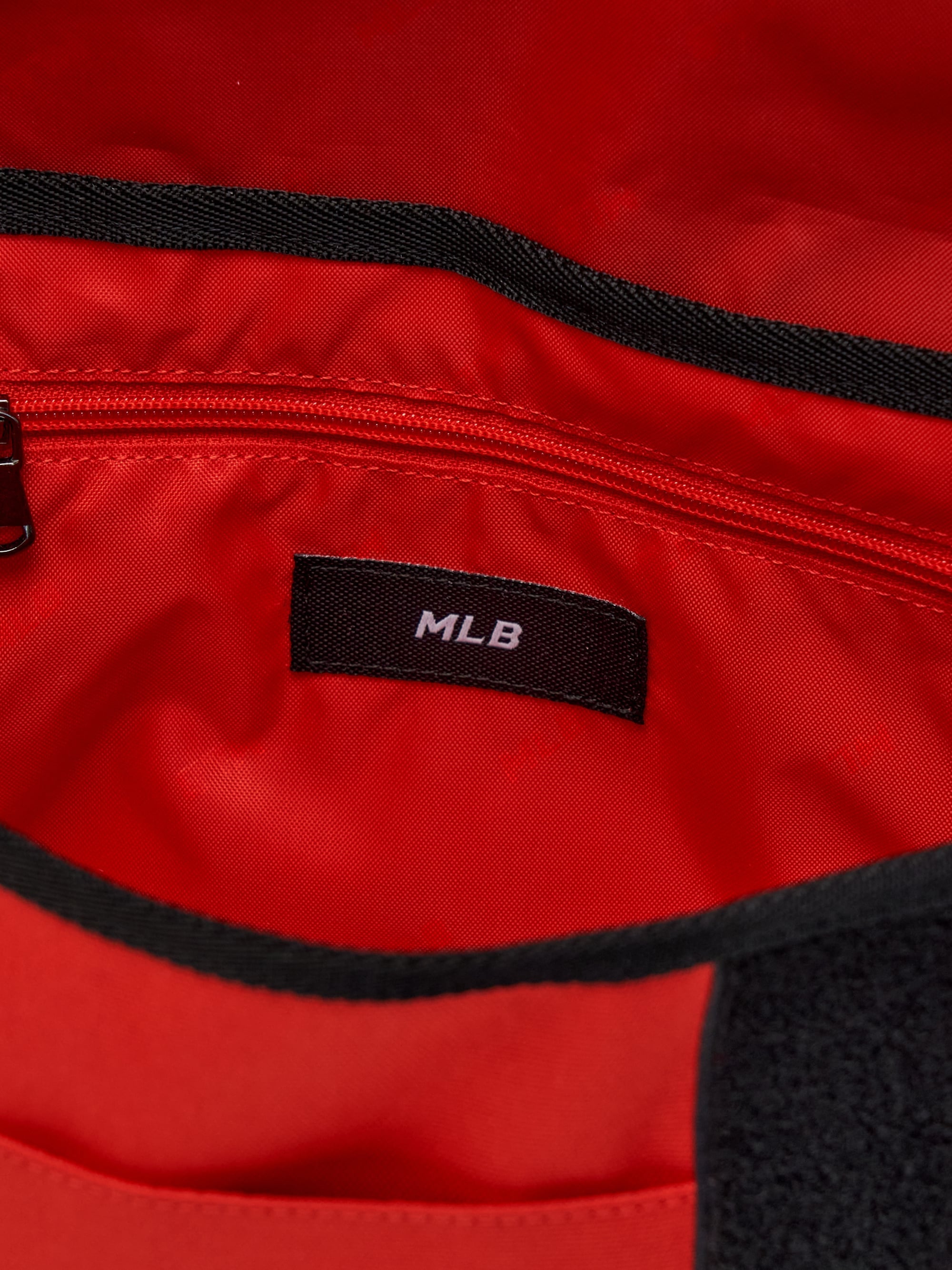 MESH POCKET MINI MESSENGER BAG