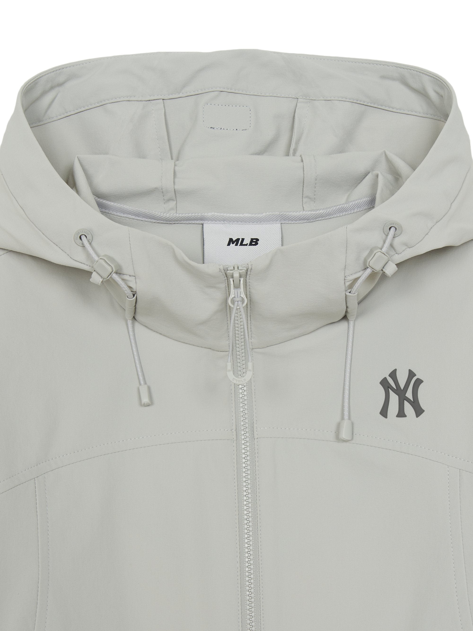 Women's Gorpcore Slim Fit Windbreaker