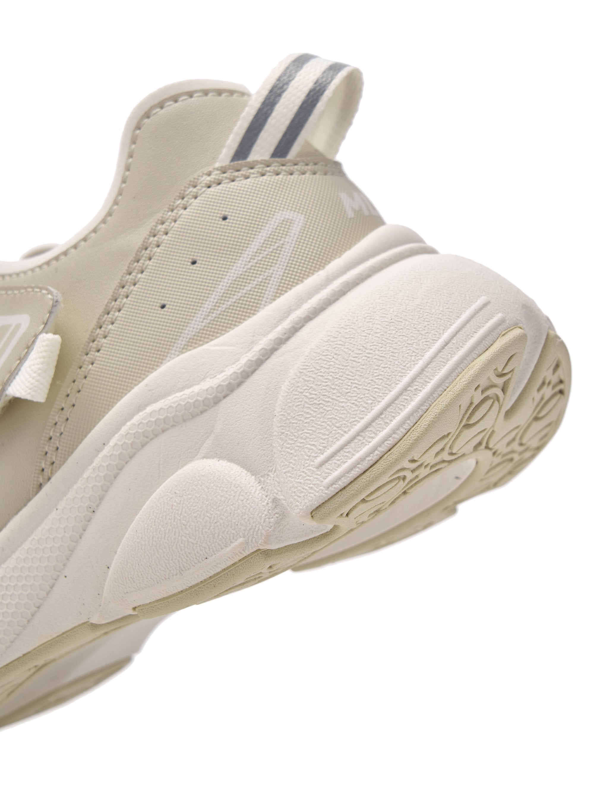 Ace Runner Wave