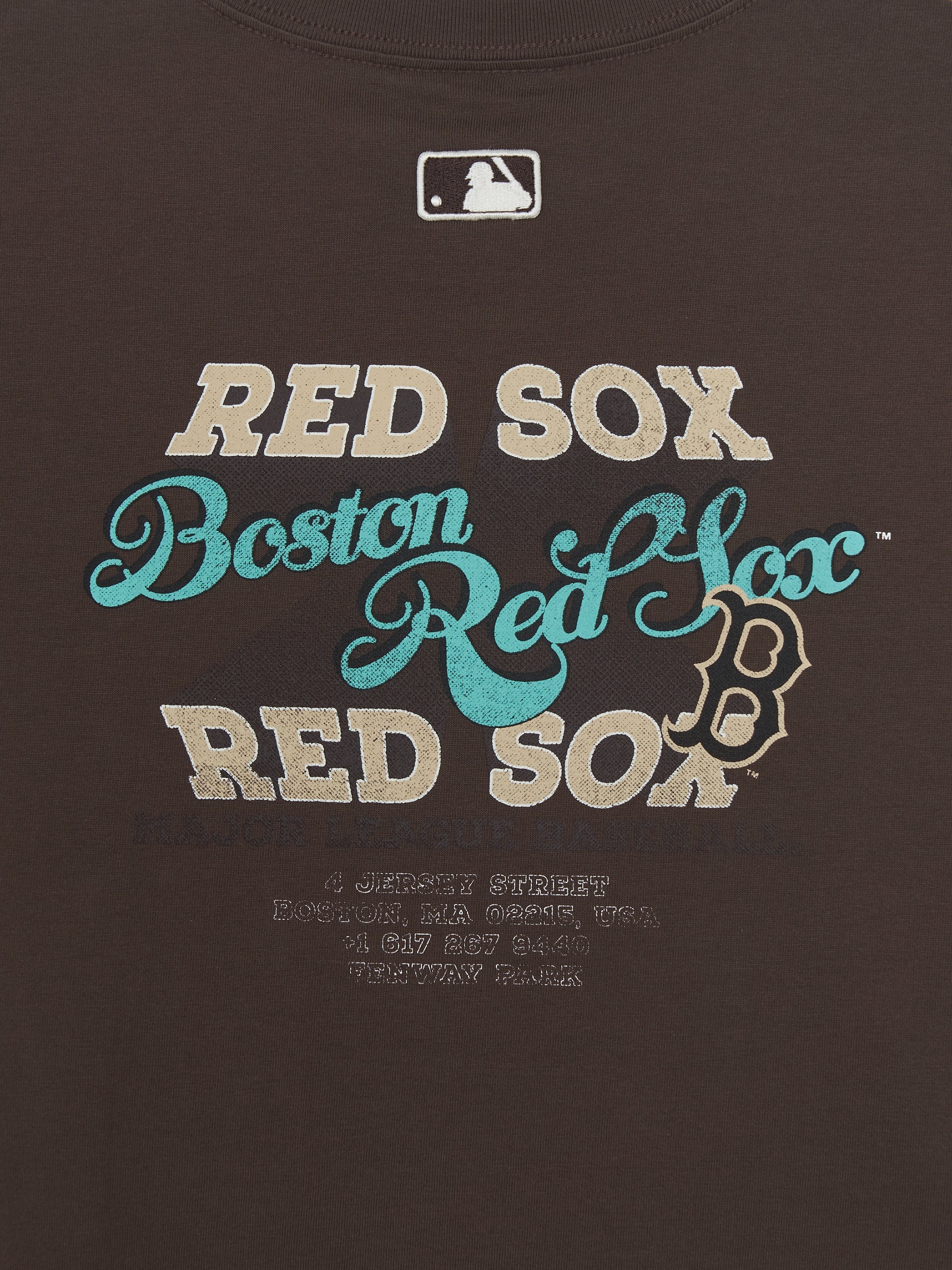 Vintage Back Graphic T-shirt