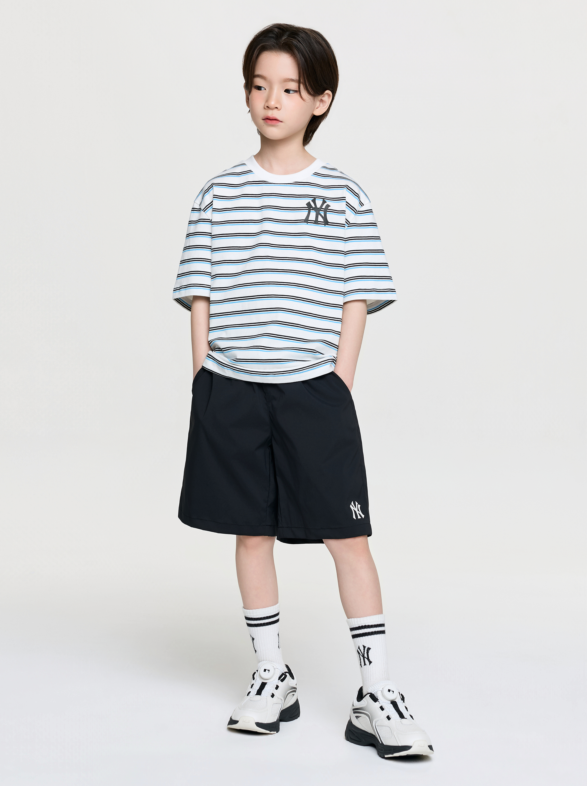 STREET BASIC STRIPED ARTWORK T-SHIRT SET
